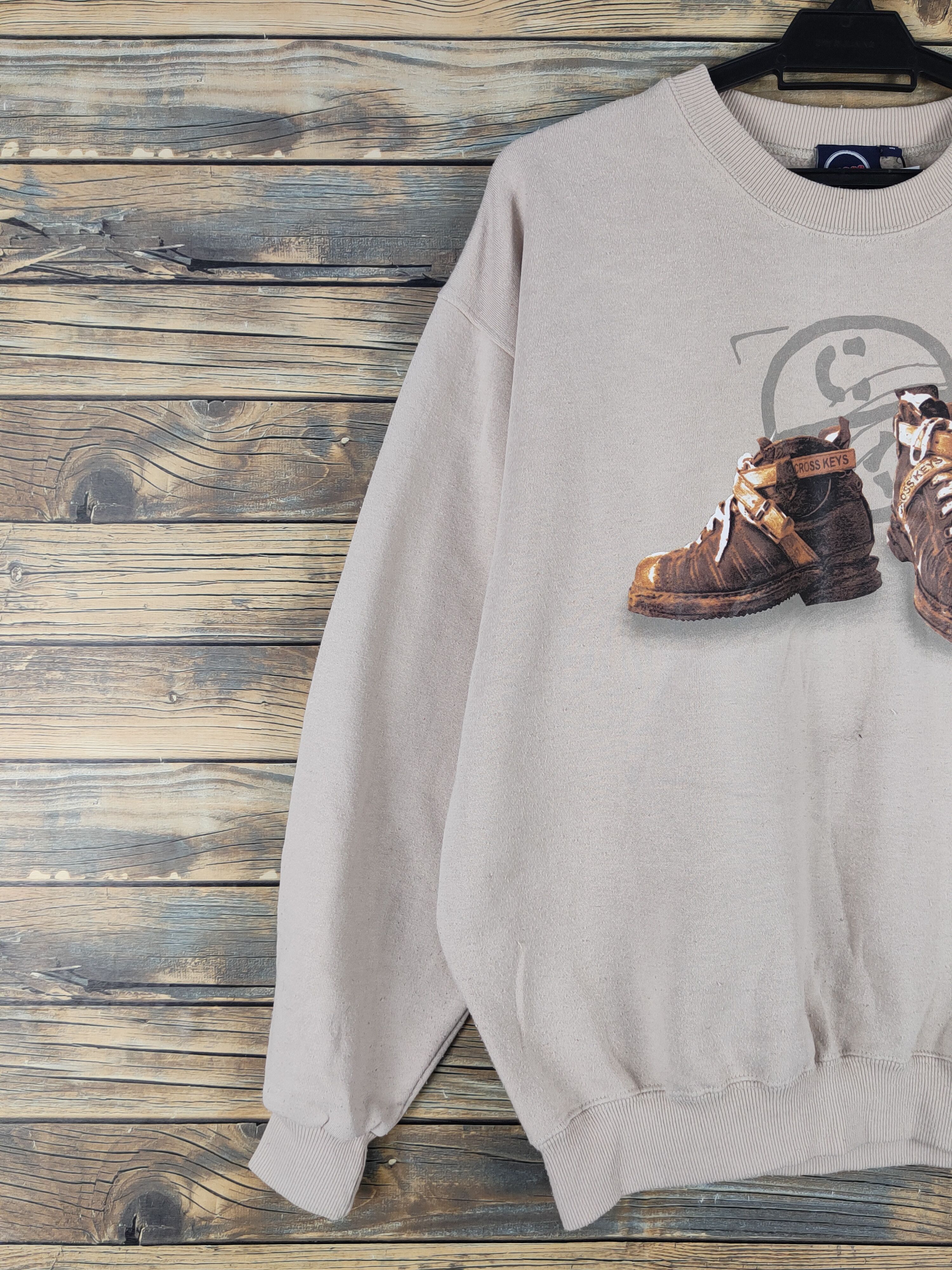 Japanese Brand × Vintage Cross Keys Light Brown Sweatshirts #W1550 Size US M / EU 48-50 / 2 - 4 Thumbnail