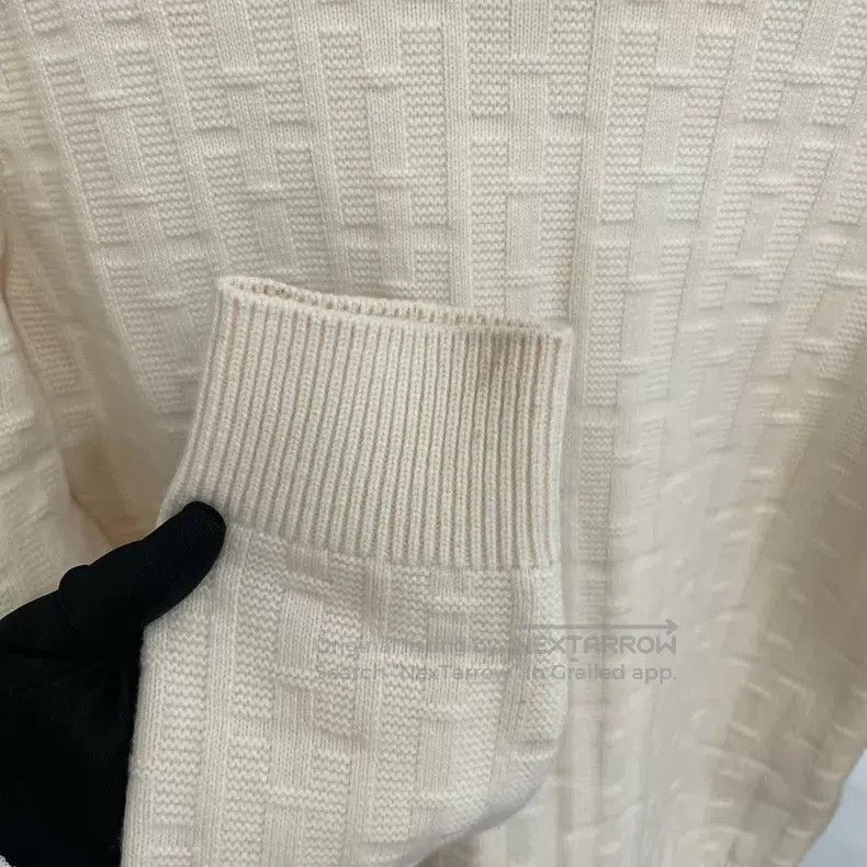 Hermes Hermes Off-White Crewneck Sweater Size XS / US 0-2 / IT 36-38 - 4 Thumbnail
