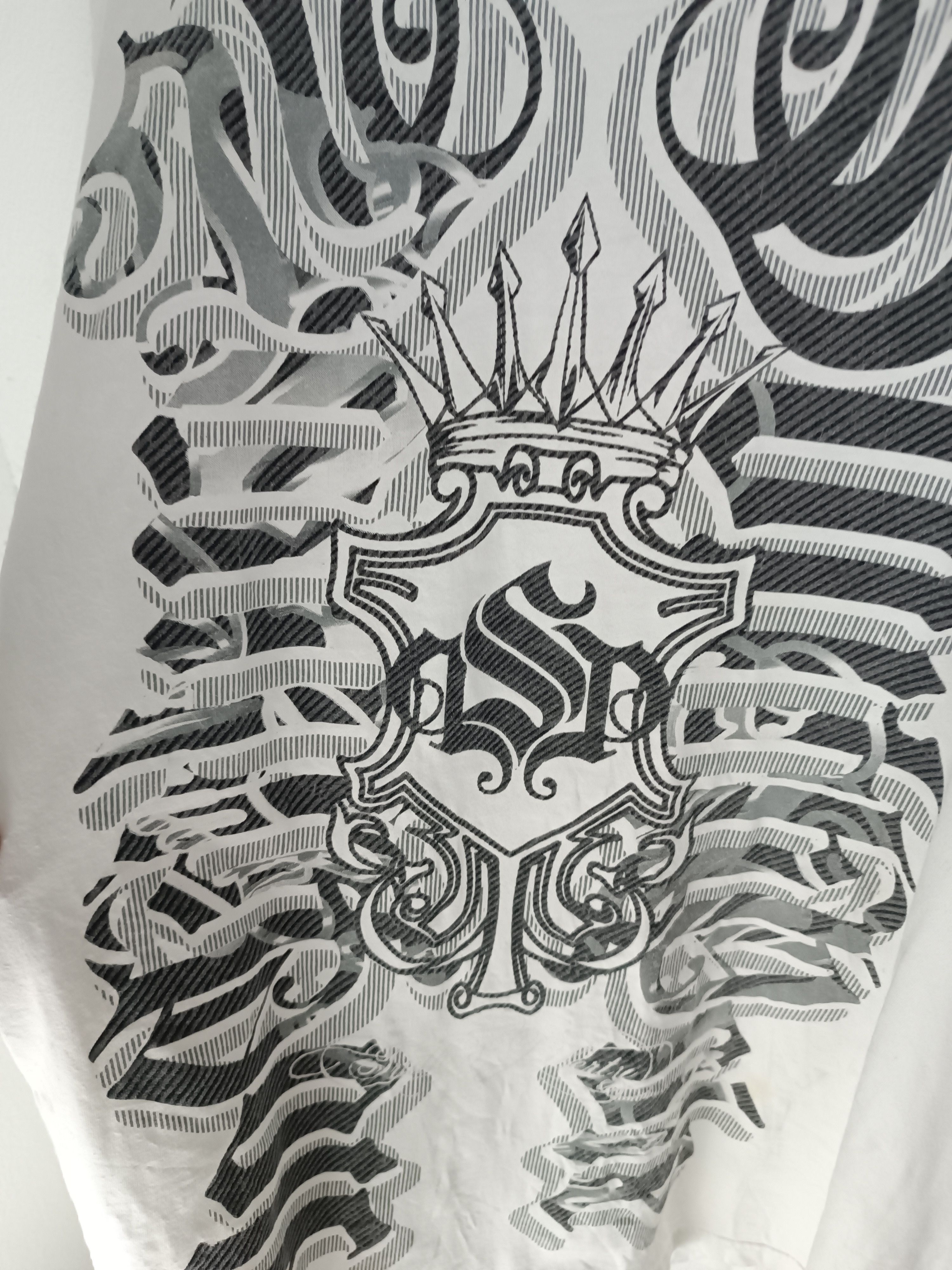 Southpole VINTAGE Y2K SOUTHPOLE TEE TRIBAL OVERSIZE AOP JNCO FUBU KANI Size US XL / EU 56 / 4 - 12 Thumbnail