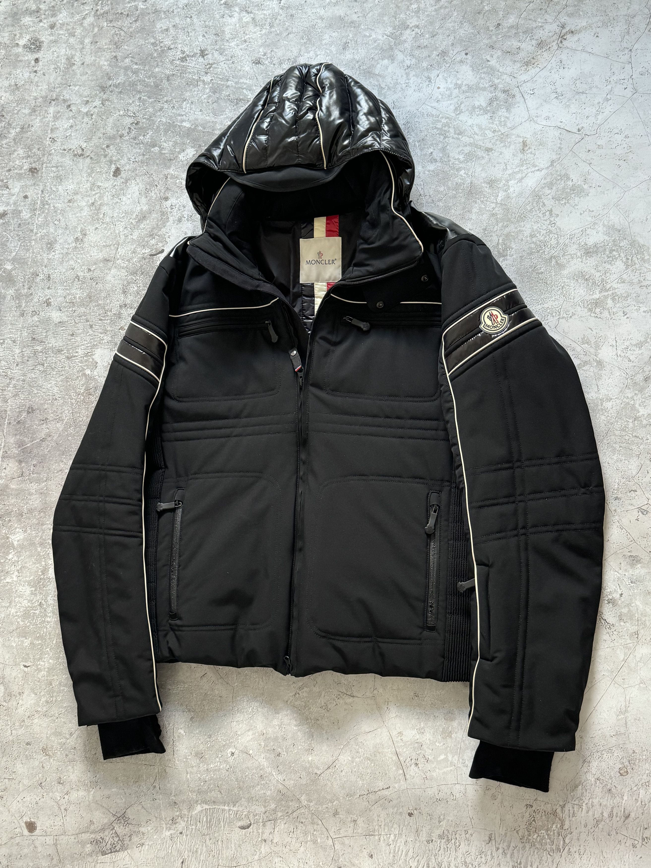 Moncler !extremely rare Moncler Ski jacket with Balaclava Size US XL / EU 56 / 4 - 5 Thumbnail
