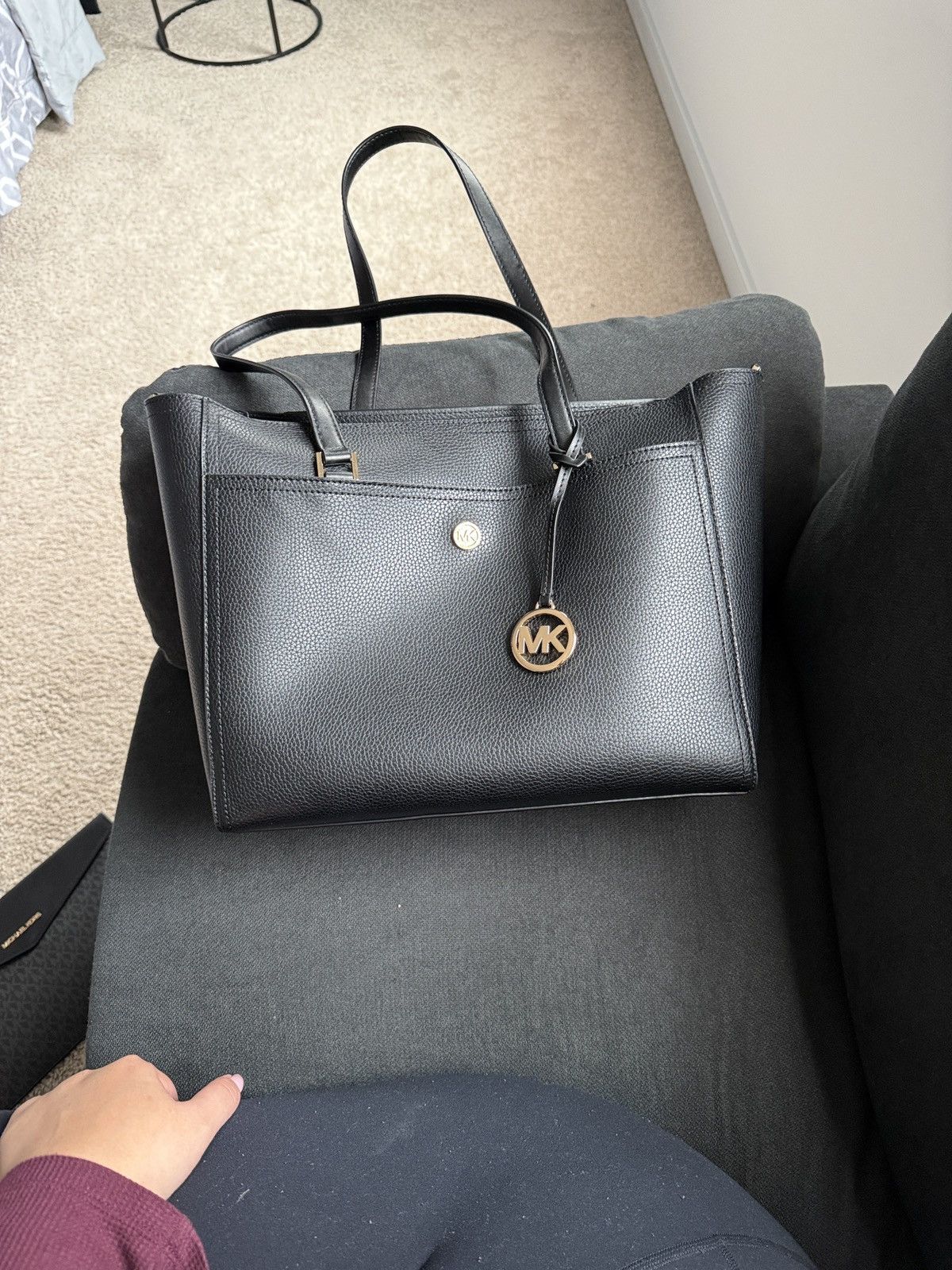 Michael Kors Michael Kors black tote with clutch Size ONE SIZE - 1 Thumbnail
