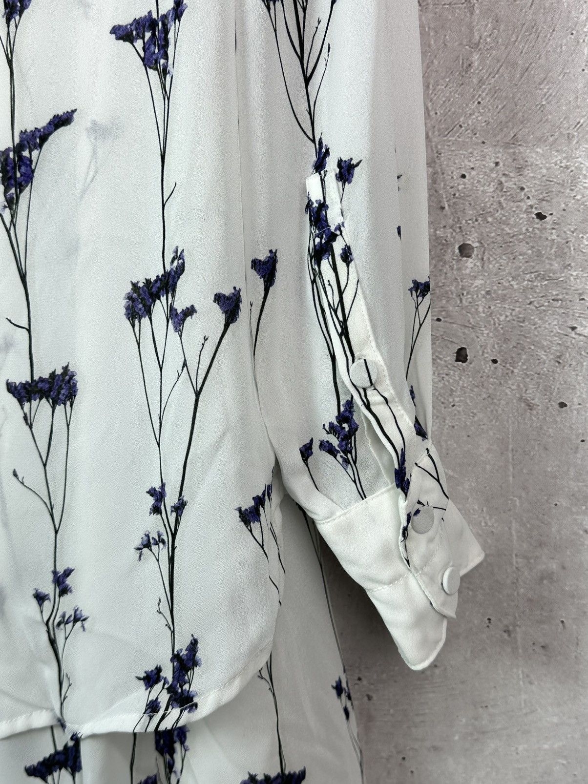 Reiss Reiss Aislin Print Flowers White Long Sleeve Shirt + Skirt Size S / US 4 / IT 40 - 8 Thumbnail
