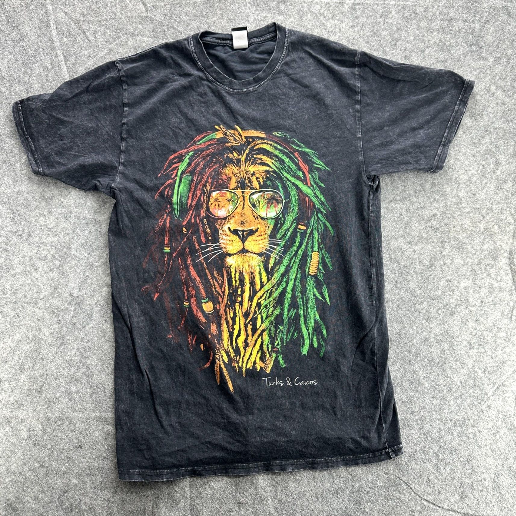 CO VINTAGE Turks & Caicos Lion Shirt Mens Medium Black Rasta Reggae Graphic Tee Duck Co Size US M / EU 48-50 / 2 - 2 Thumbnail