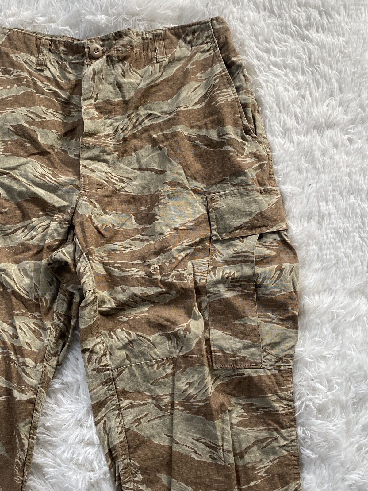 Vintage Vintage Army Tiger Stripe Camouflage Cargo Pant Size US 34 / EU 50 - 4 Thumbnail