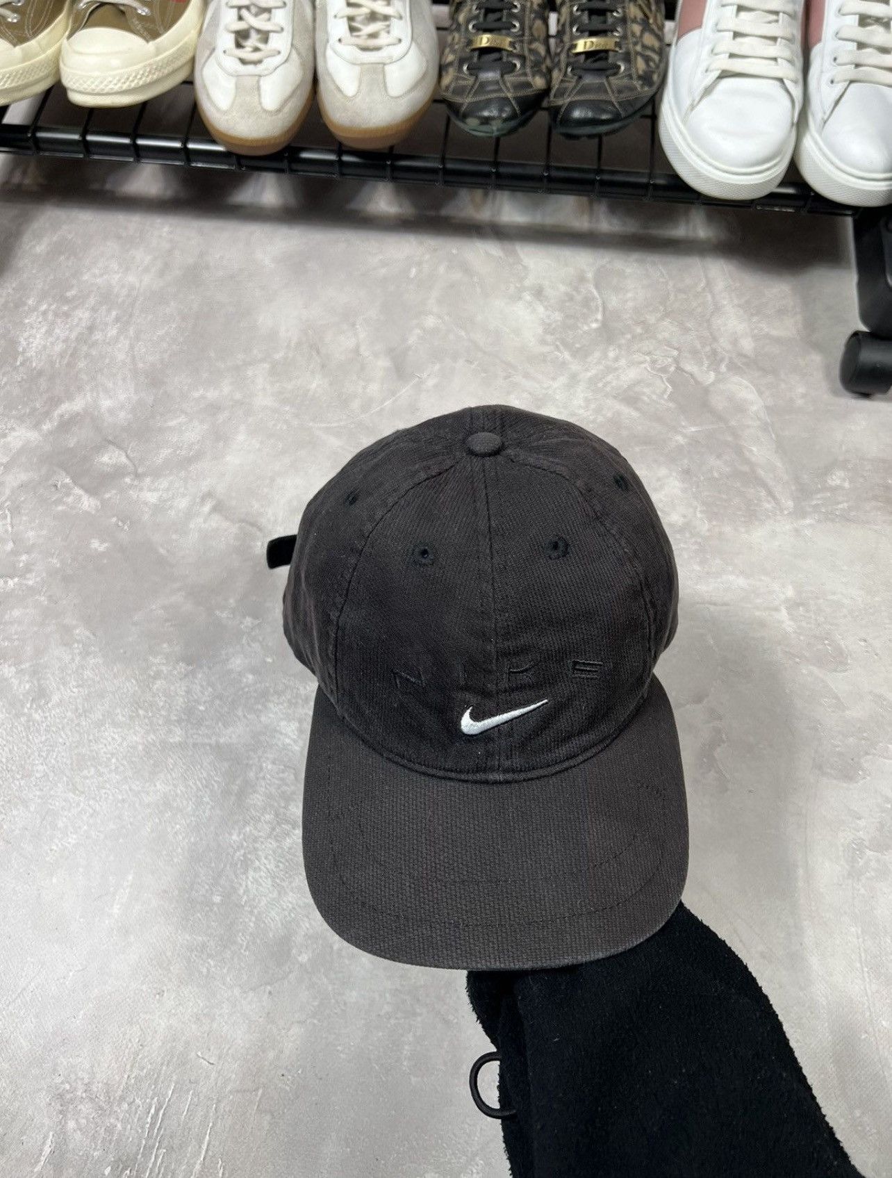 Vintage Vintage Nike Distressed Y2k Cap Size ONE SIZE - 3 Thumbnail