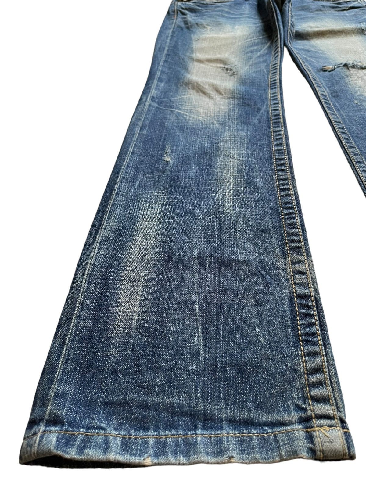 Japanese Brand Vintage Japanese Brand Rusty Mud Wash Distressed Loose Jeans Size US 33 - 6 Thumbnail