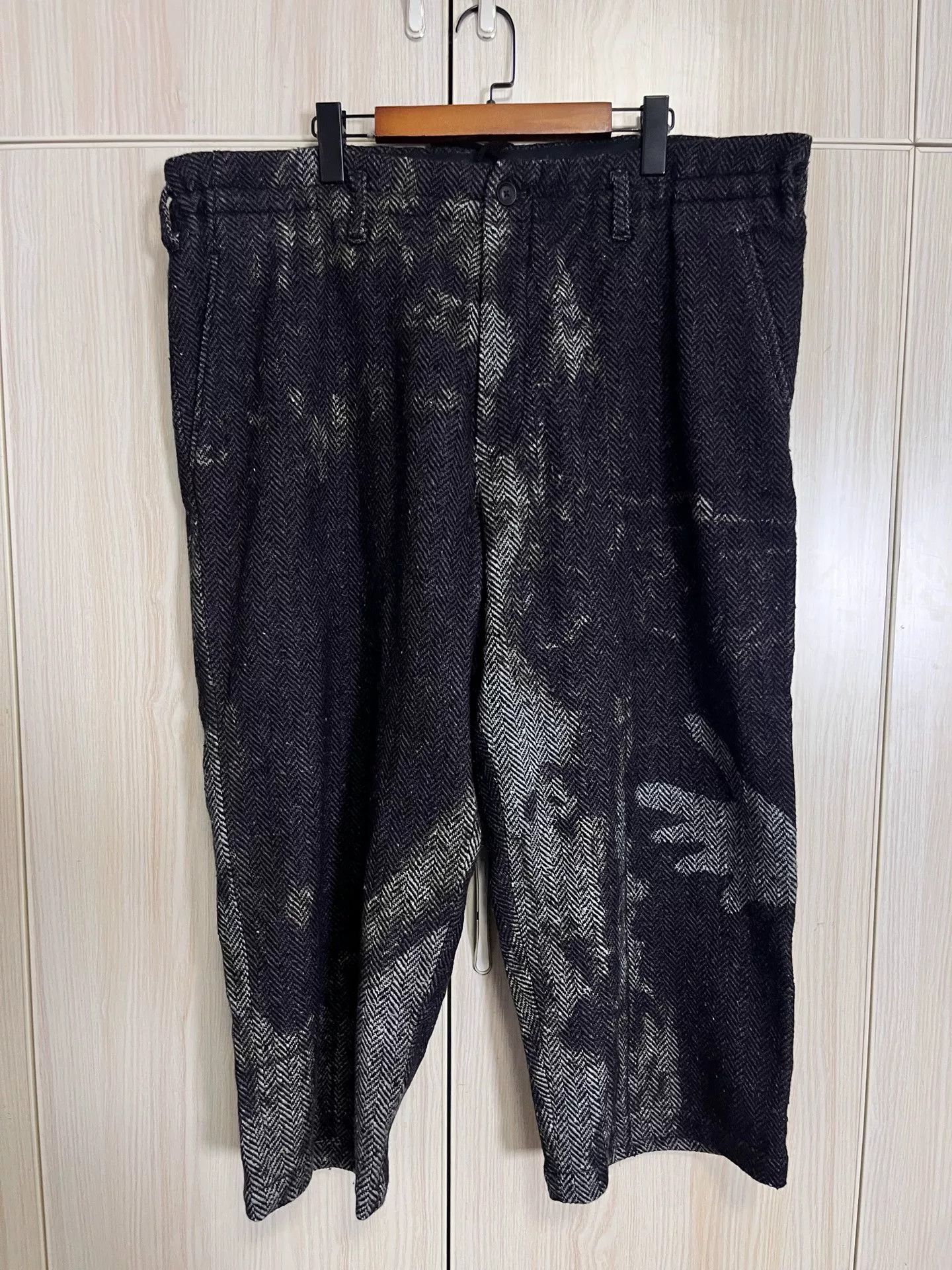 Yohji Yamamoto Yohji Yamamoto Black Wool Overcoat Pants Size US 28 / EU 44 - 1 Thumbnail