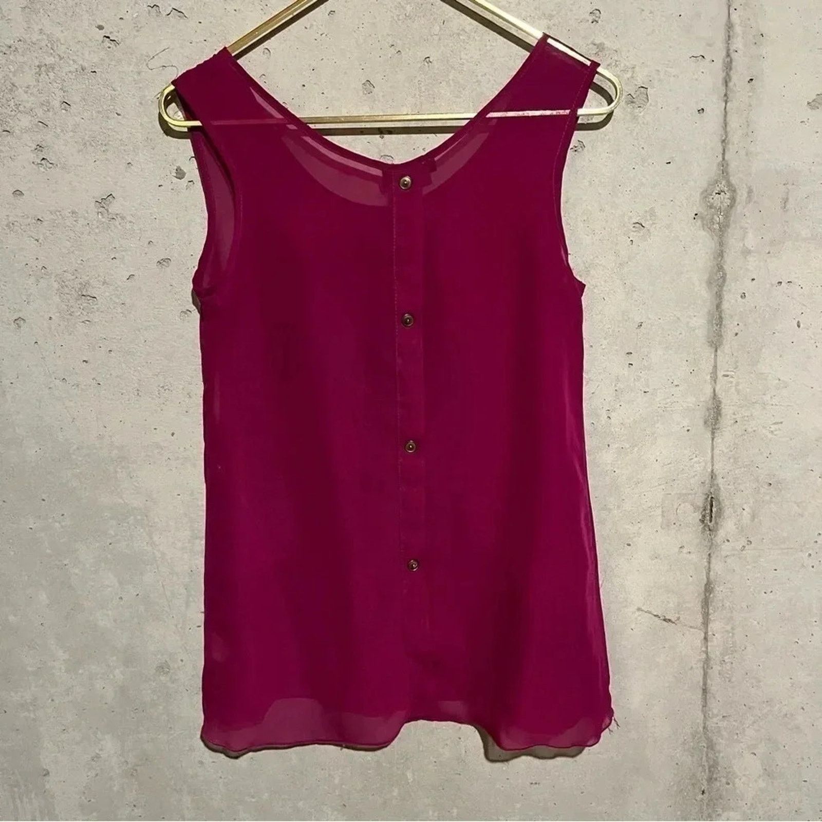 Other KLD Signature Magenta Sheer Tank Top Tunic Button Back Size S / US 4 / IT 40 - 4 Thumbnail
