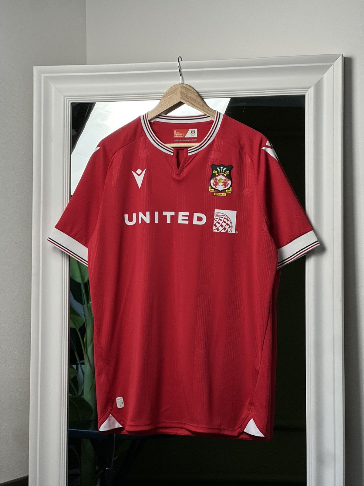 Macron × Vintage Wrexham AFC Home Jersey 2023/24 Macron XL – Mint Condition Size US XL / EU 56 / 4 - 2 Thumbnail