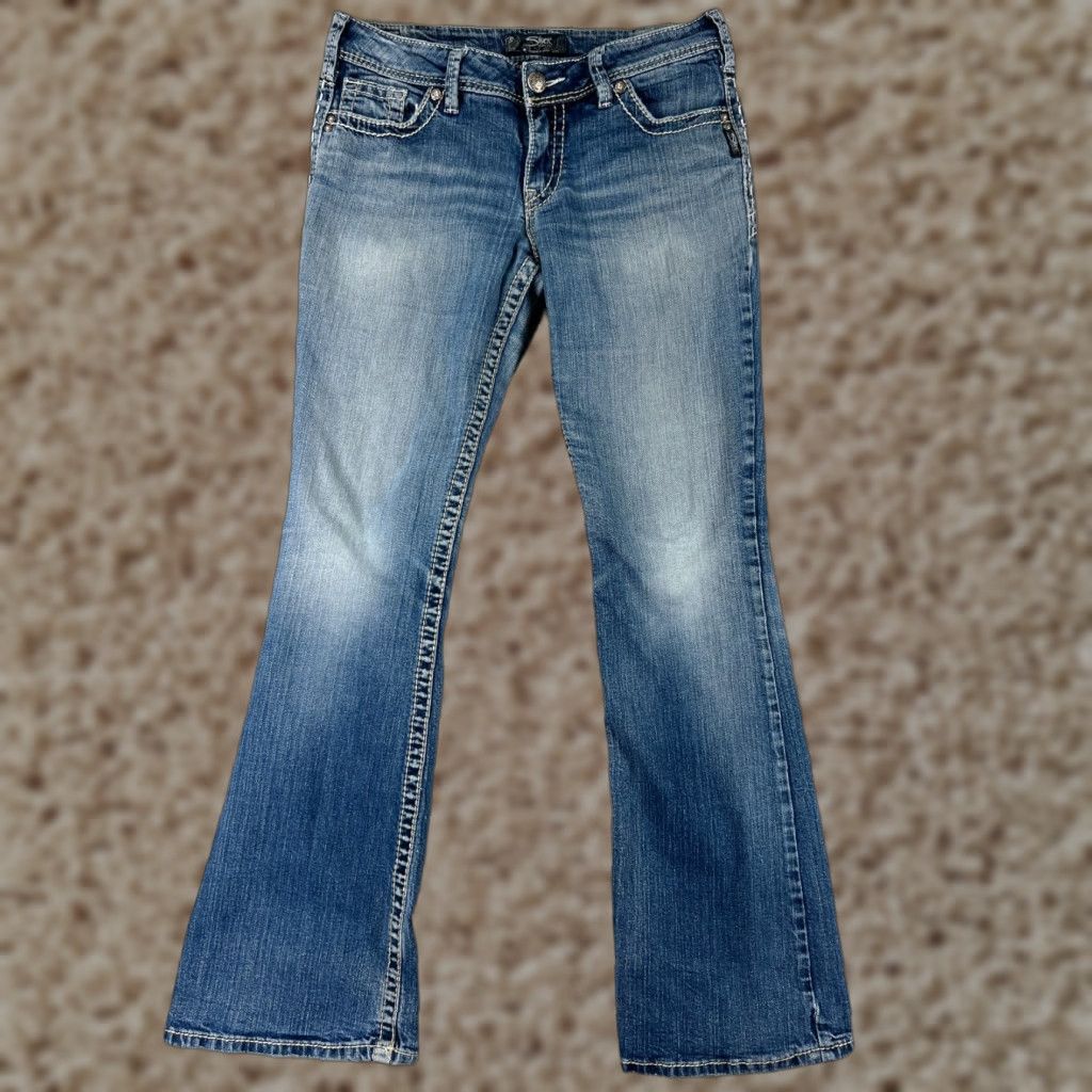 Silver Jeans Co. Silver Jeans Women's Blue Denim Suki Bootcut Jeans Size 30 Mid Rise Cotton Stretch Size 30" / US 8 / IT 44 - 1 Thumbnail