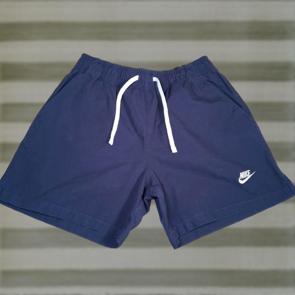 Nike Nike Club Shorts Men Small Twill Casual Logo Swoosh Blue Twill Shorts 5.5" Inseam Regular Fit Cotton Vietnam DX0619-410 Size US 29 - 1 Thumbnail