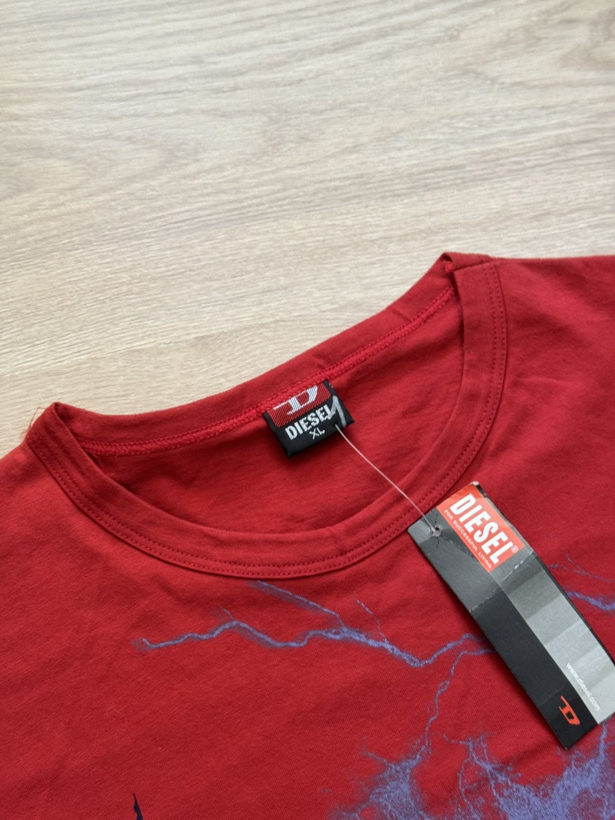 Diesel Vintage 00’s Diesel y2k Red Archival T-Shirt Size US L / EU 52-54 / 3 - 5 Thumbnail