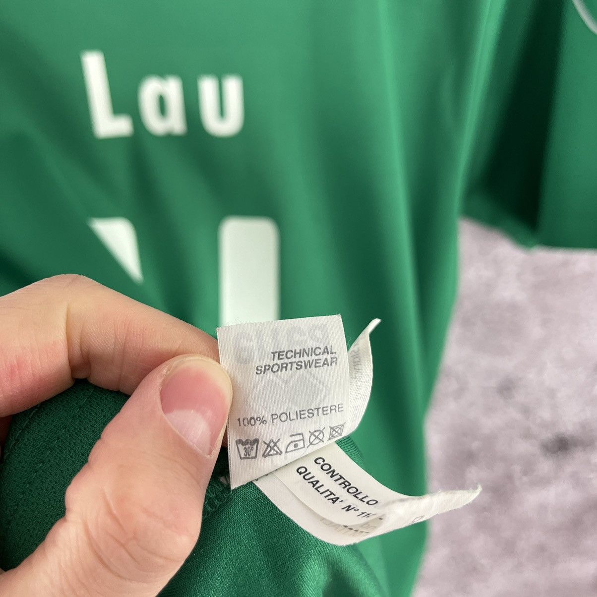 Errea × Vintage FC Lindower SV #11 Lau Soccer Jersey T-Shirt Size L Size US L / EU 52-54 / 3 - 16 Thumbnail