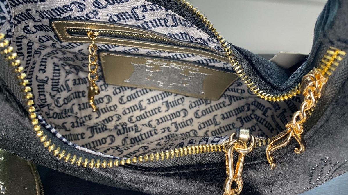Juicy Couture Juicy Couture Rambling Vet Hobo RRP $220 Size ONE SIZE - 9 Thumbnail