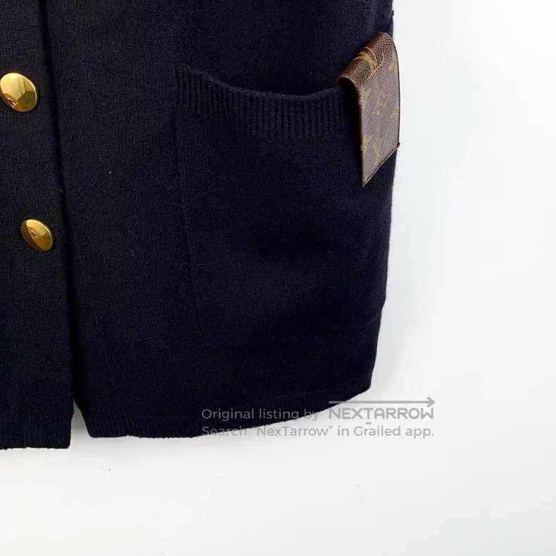 Louis Vuitton Louis Vuitton 23 Black Old Fashioned Wool Crew Neck Single Size XS / US 0-2 / IT 36-38 - 4 Thumbnail