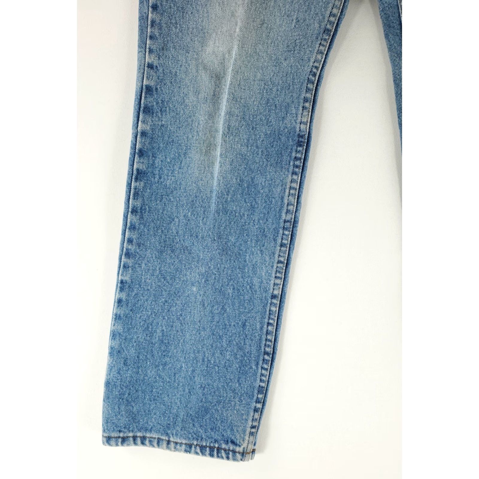 JCPenney JC Penney Plain Pockets VTG Blue Jeans Made USA Mens 33x31 Inseam 30 32 Blue Straight 32 Mens Blue Jeans VTG JC Penney Ballpark Size US 32 / EU 48 - 2 Thumbnail