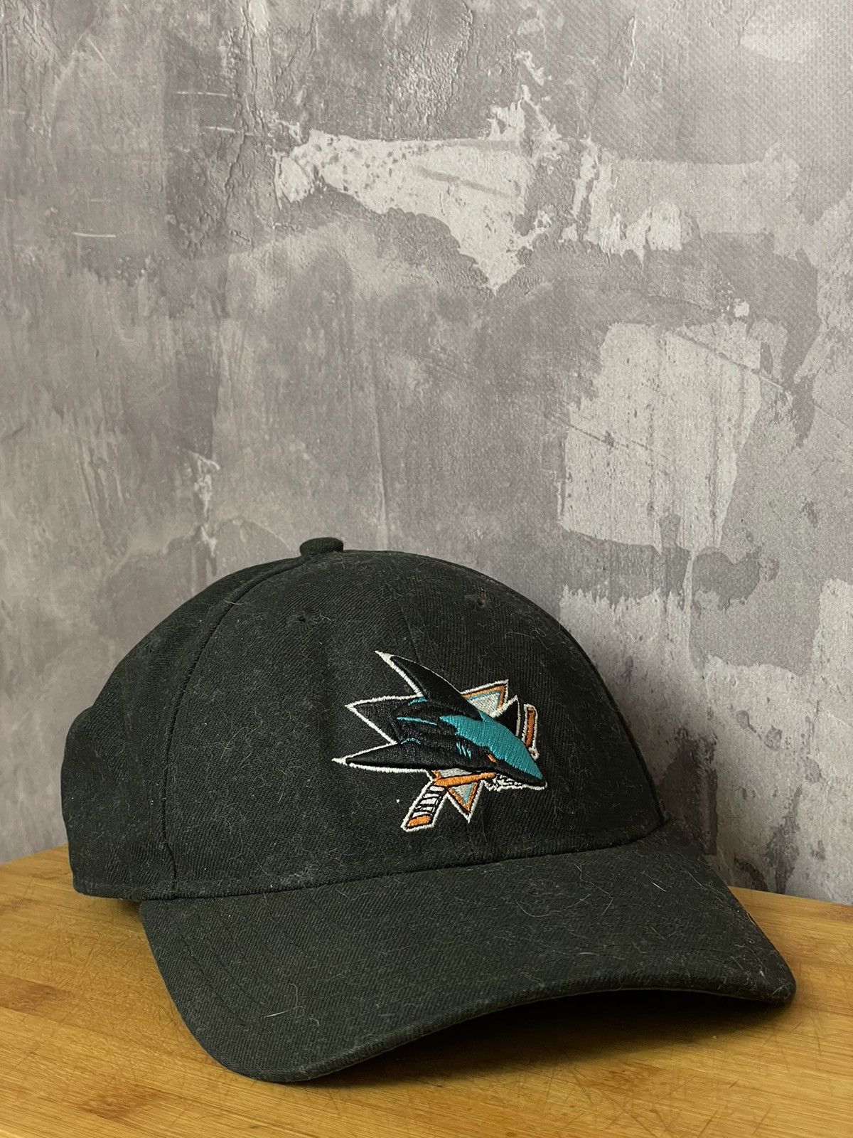 NFL × Vintage Vintage starter cap y2k hat nhl nfl 90s san jose SHARKS Size ONE SIZE - 1 Thumbnail