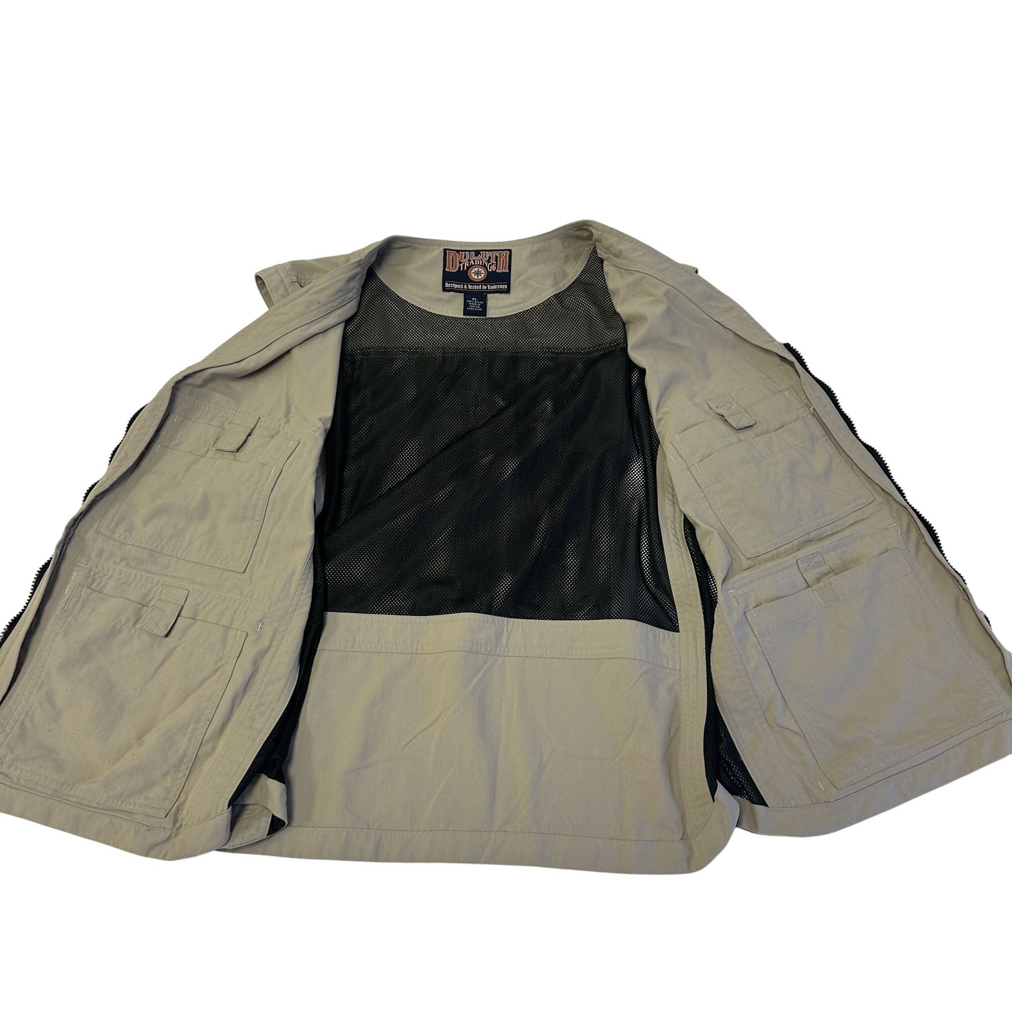 Duluth Trading Company Duluth Trading Khaki Nylon 16 Pocket UTILITY Fishing Vest Size US XL / EU 56 / 4 - 5 Thumbnail