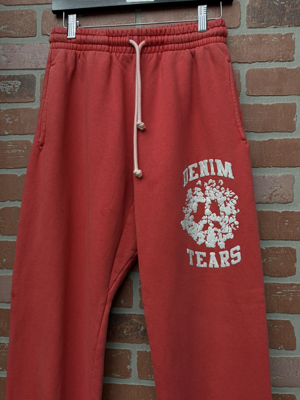 DENIM TEARS Size S - Denim Tears Denim University Sweatpants Red Size US 30 / EU 46 - 2 Thumbnail