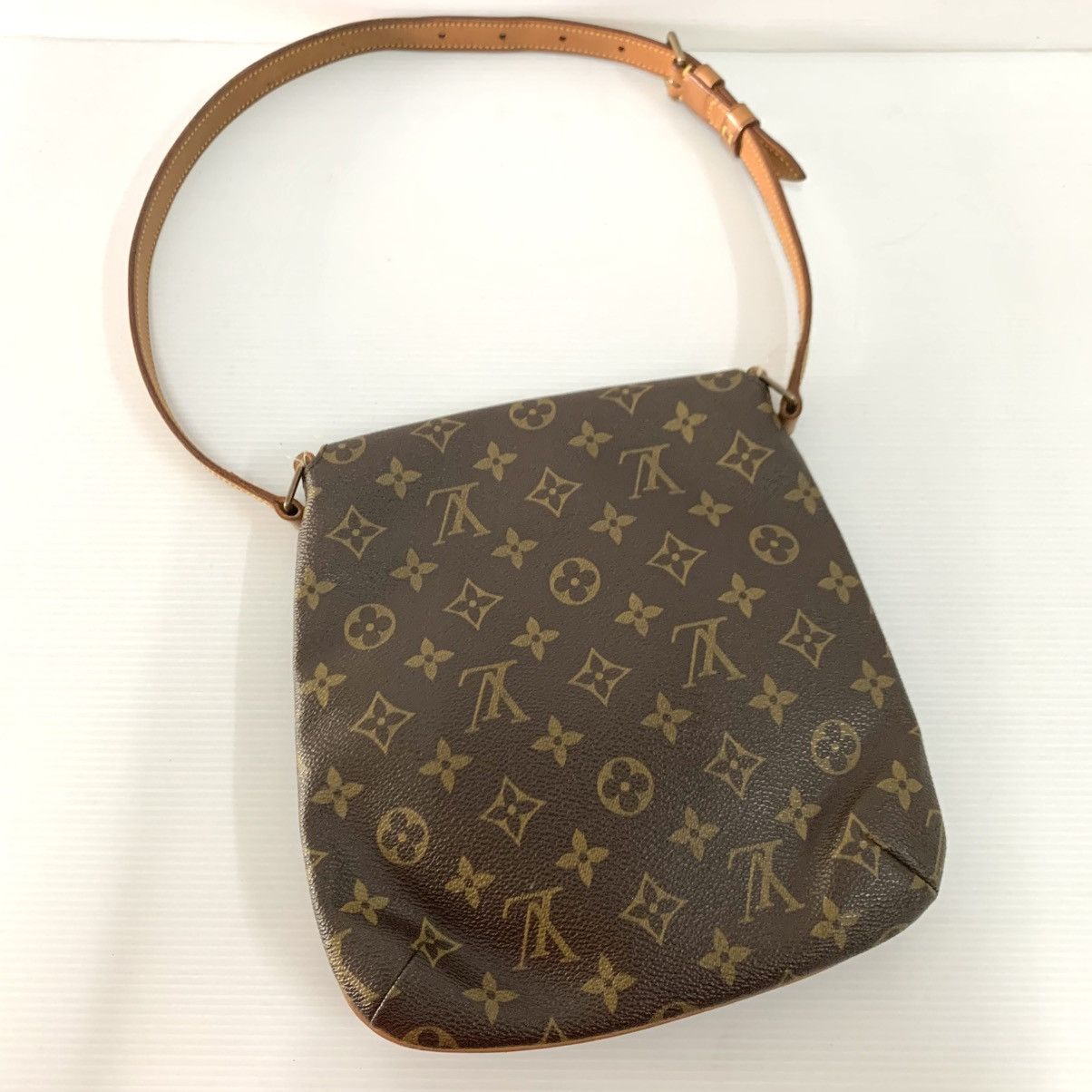 Louis Vuitton Louis Vuitton Monogram Musette Pm Bag Pre-Owned Size ONE SIZE - 3 Thumbnail