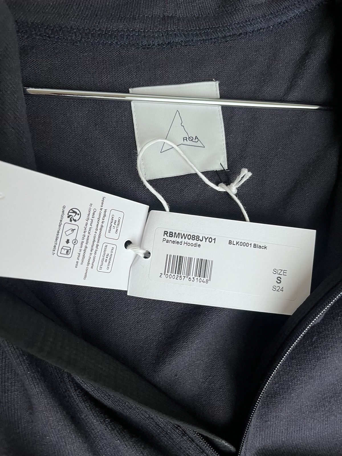 ROA ($345 Retail) ROA Paneled Half-Zip Cotton & Nylon Hoodie Size US S / EU 44-46 / 1 - 5 Thumbnail