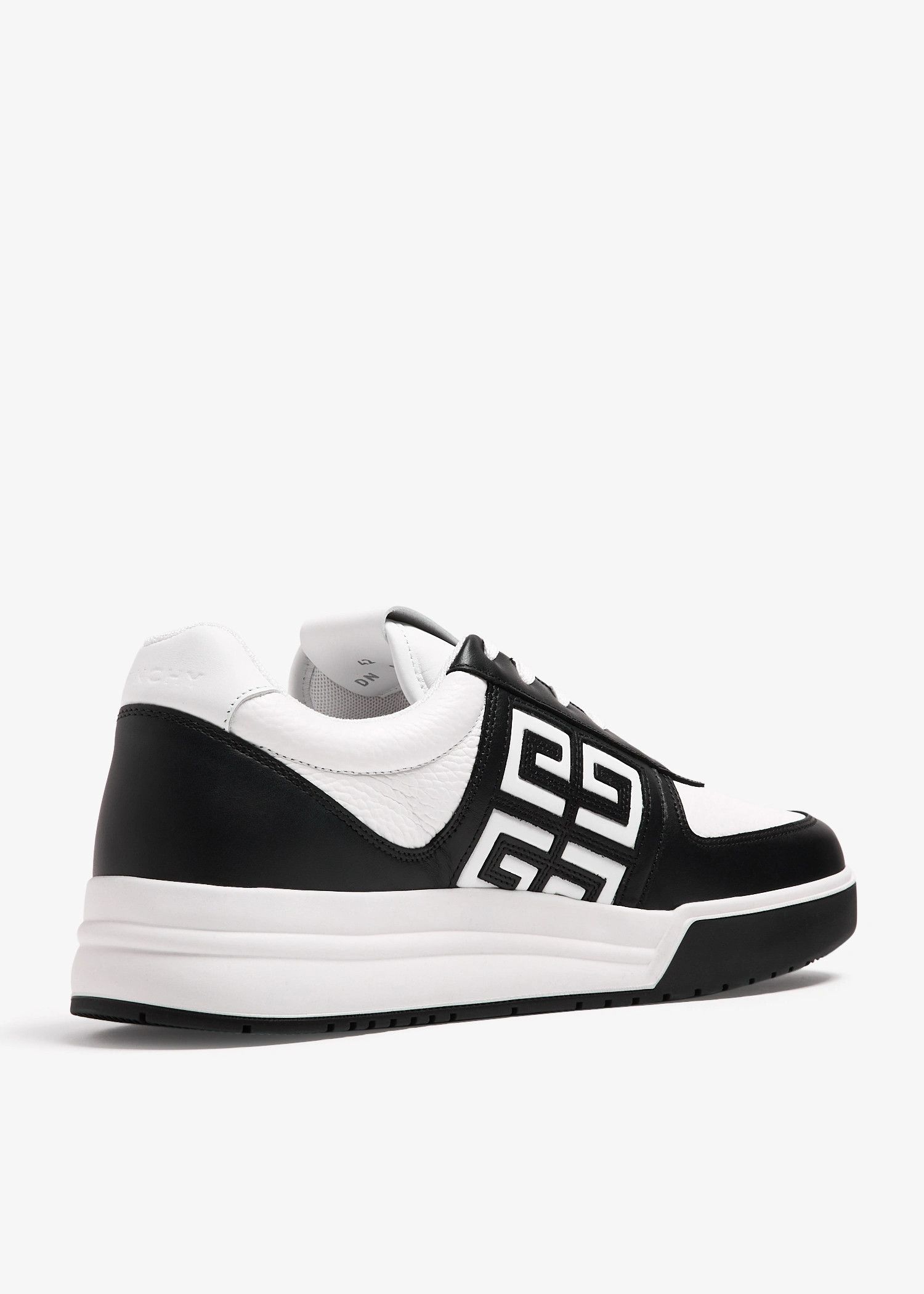 Givenchy o1w1db10426 G4 Low-Top Sneakers in White/Black Size US 8 / EU 41 - 3 Thumbnail