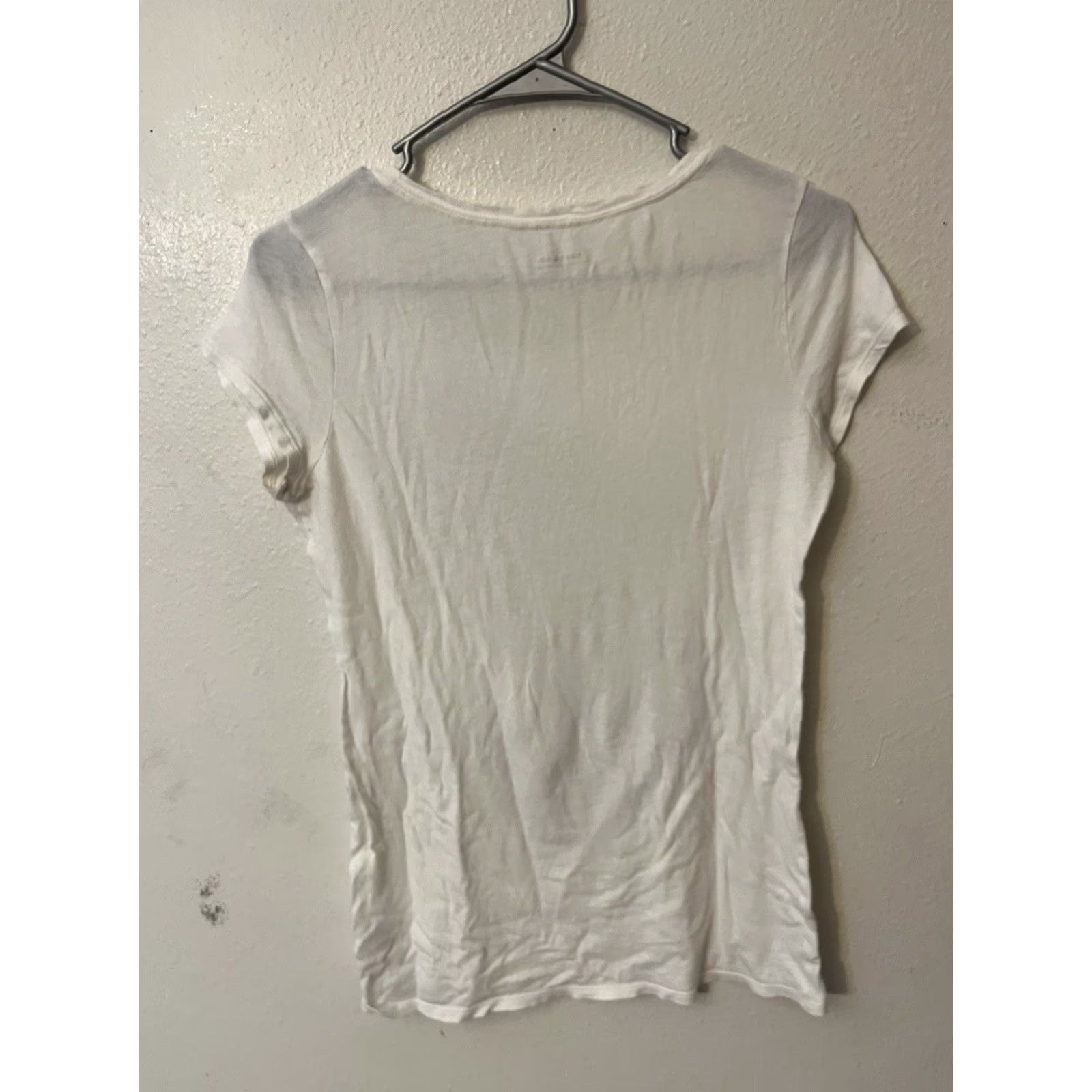 Express VINTAGE Express White Dreamweight Cotton V-Neck Graphic Tee Shirt M Womens Size M / US 6-8 / IT 42-44 - 2 Thumbnail