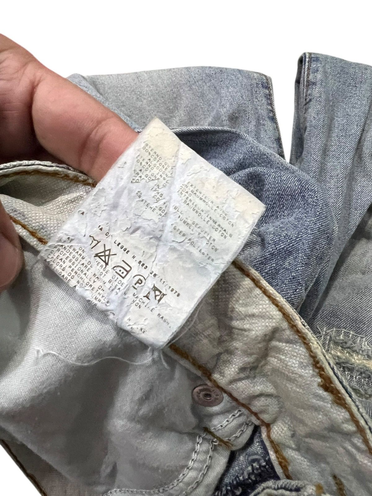 Dolce & Gabbana Dolce & Gabbana Distressed Light Wash Jean like kapital Size US 29 - 17 Thumbnail