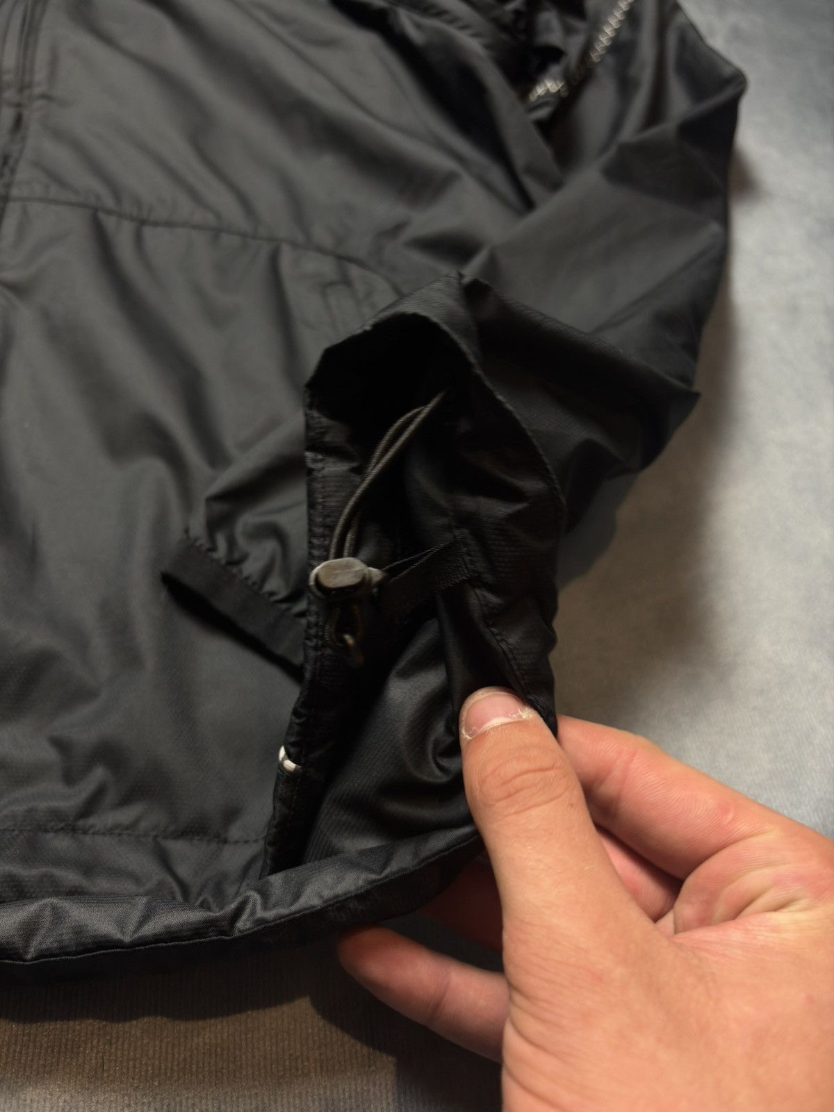 Nike × Vintage Nike Black Windbreaker Jacket – Size L - Retro Vintage Size US L / EU 52-54 / 3 - 5 Thumbnail