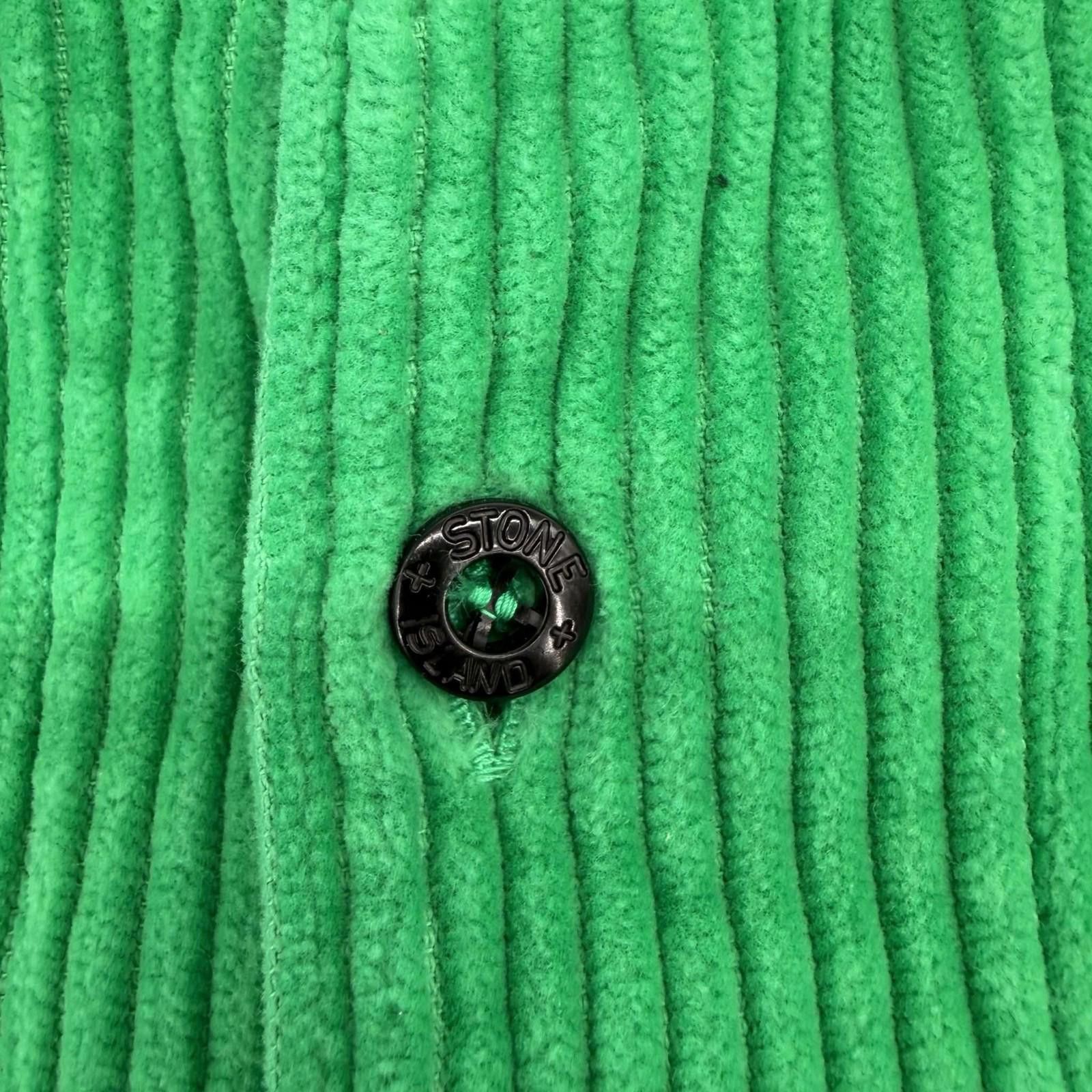 Stone Island Stone Island Micro Green Corduroy Button Up Size US S / EU 44-46 / 1 - 4 Thumbnail