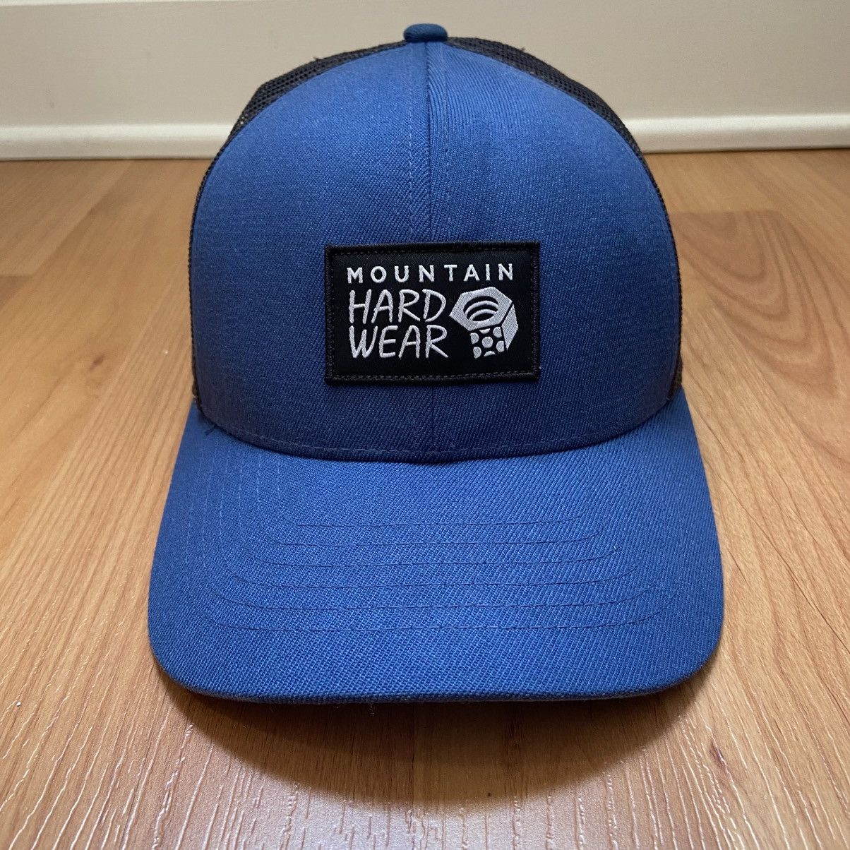 Mountain Hardwear Mountain Hardwear Logo Patch Trucker Hat Size ONE SIZE - 1 Thumbnail