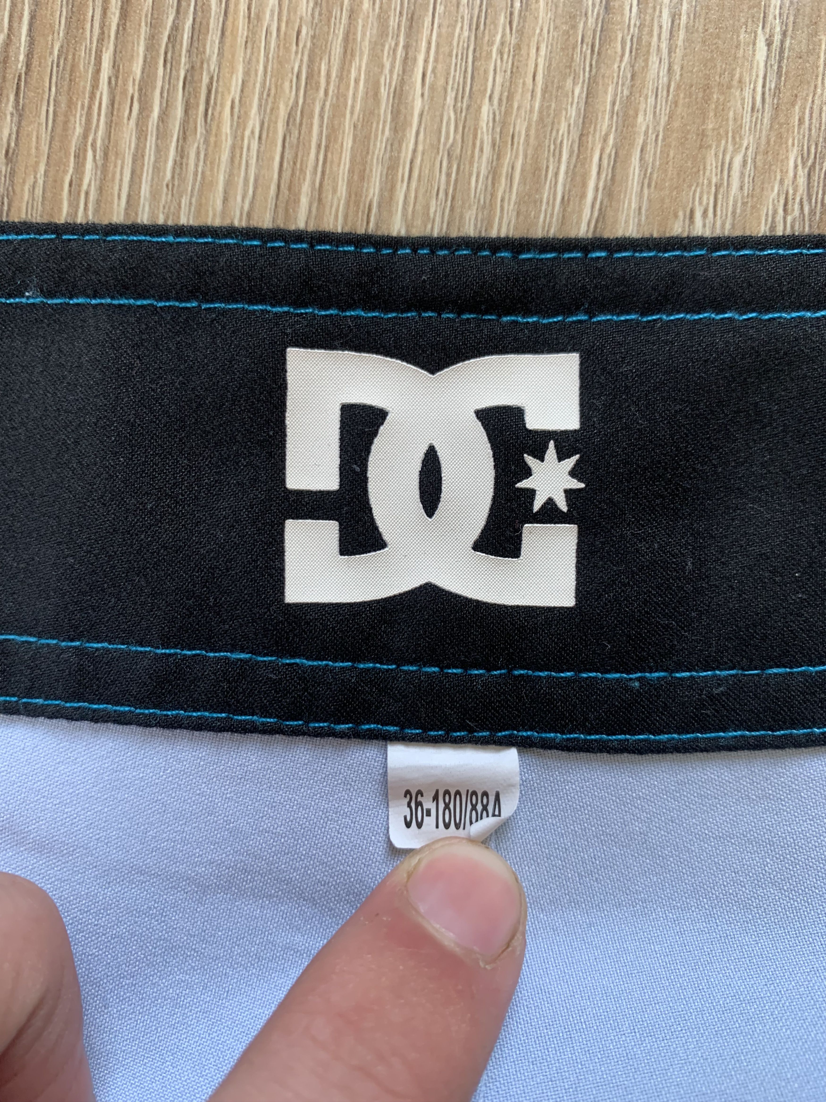 DC DC Shoes Printed Swim Shorts Size US 36 / EU 52 - 5 Thumbnail
