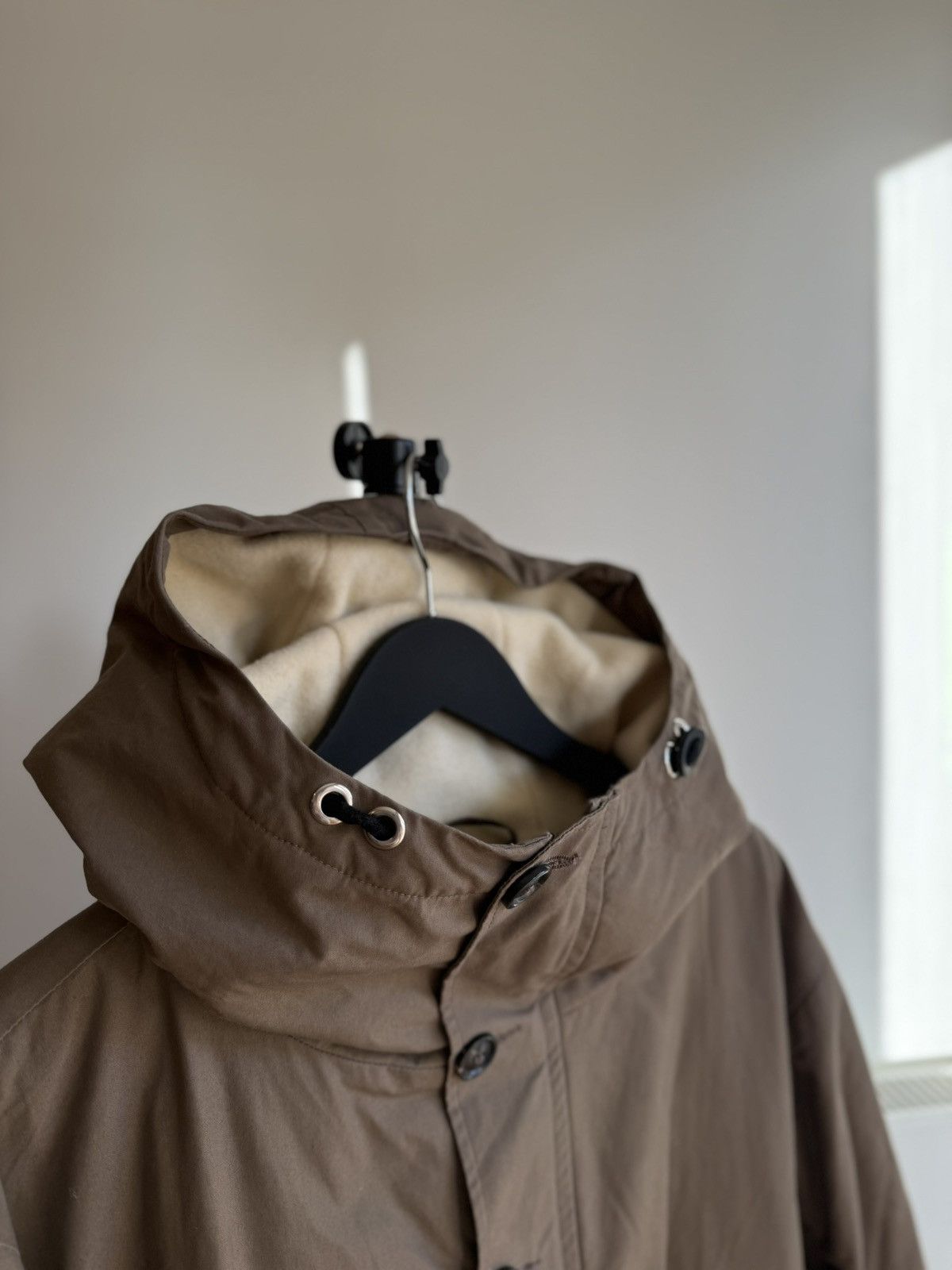 HANSEN Garments Hansen waxed cotton hooded parka with wool lining - size XL Size US XL / EU 56 / 4 - 6 Thumbnail