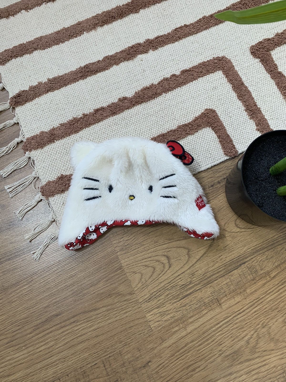 Cartoon Network CUTE HELLO KITTY MOHAIR Y2K HAT Size ONE SIZE - 1 Thumbnail