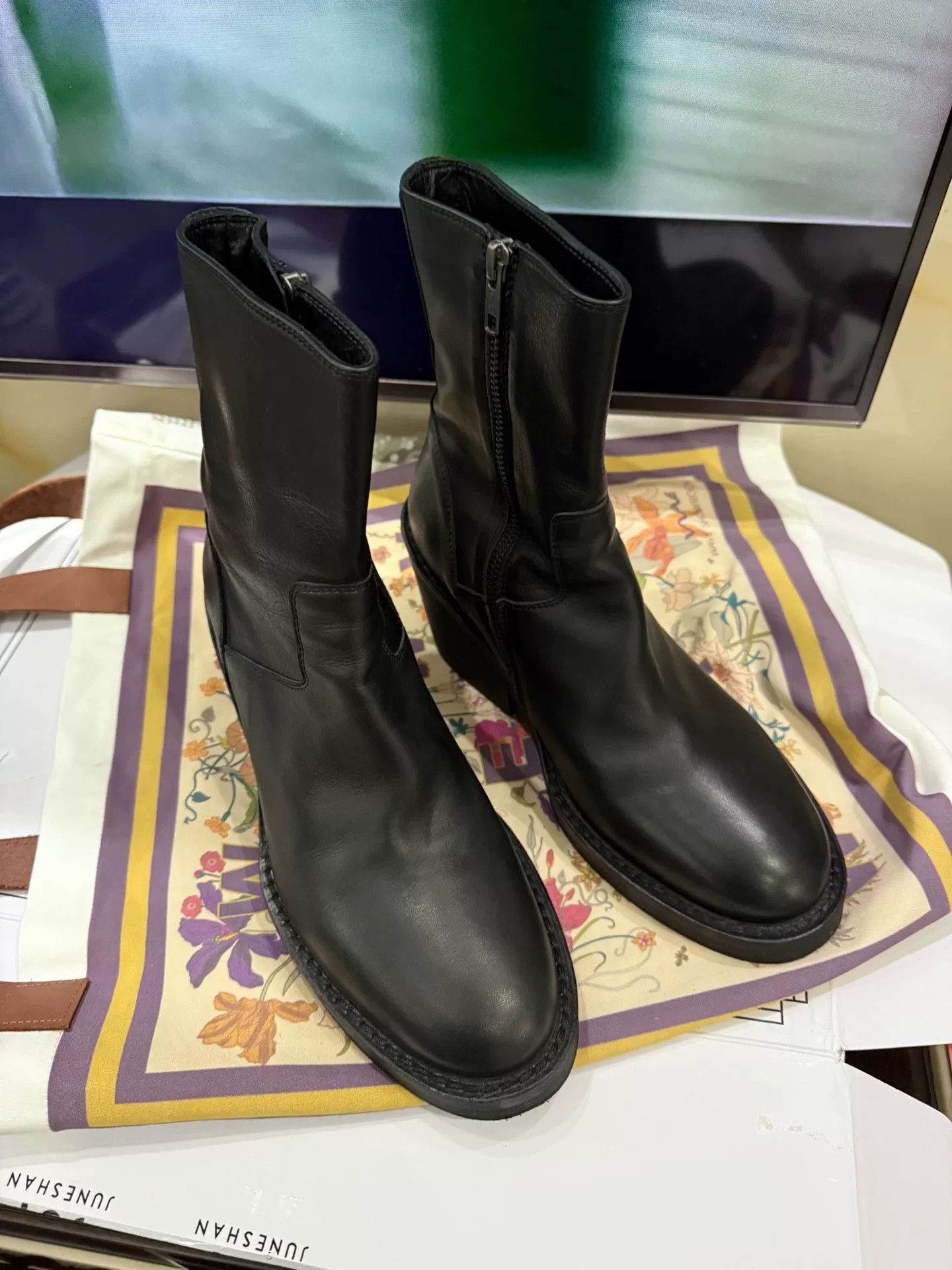 Ann Demeulemeester Ann Demeulemeester Classic Ankle Boots Size US 7 / IT 37 - 1 Thumbnail