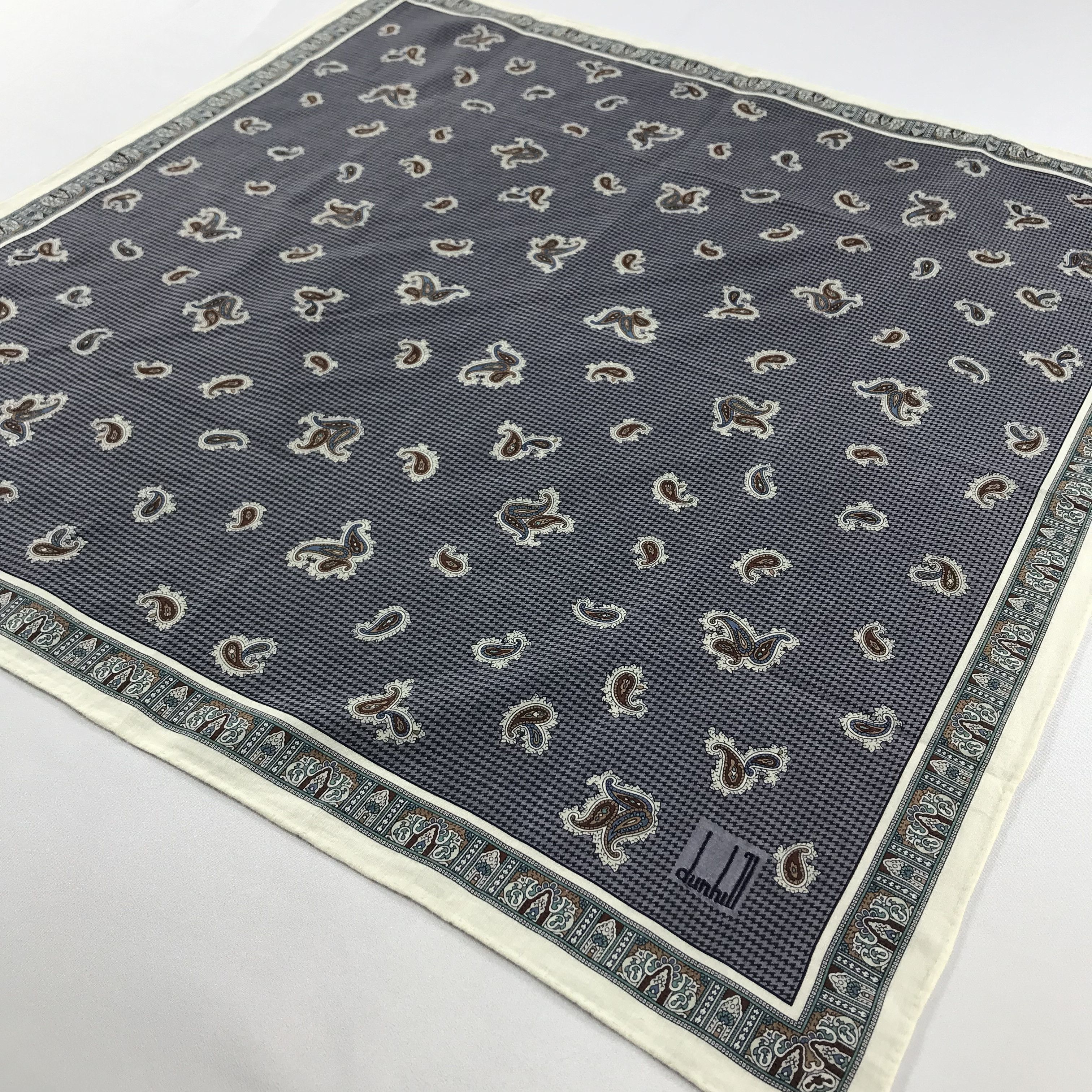 Alfred Dunhill × Vintage Dunhill Bandana / Handkerchief / Neckerchief - S2463 Size ONE SIZE - 2 Thumbnail
