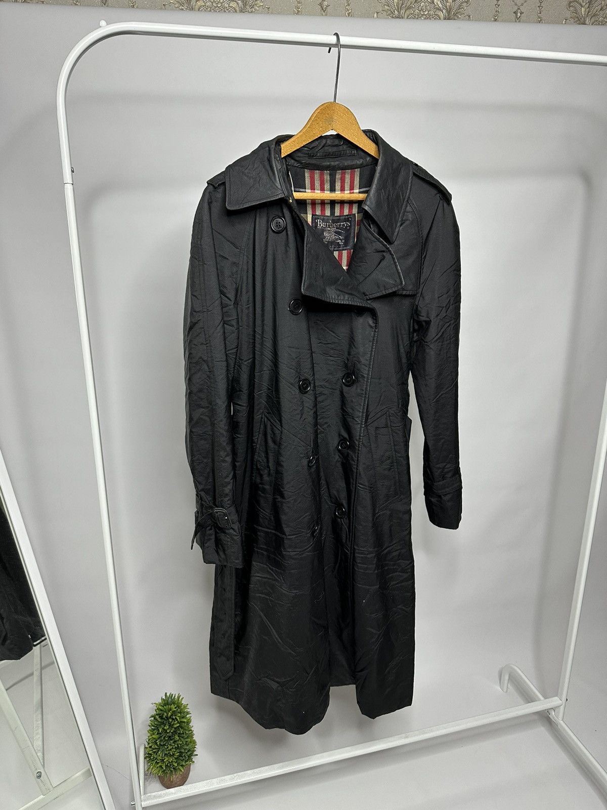 Burberry Burberry Trench Coat Size M / US 6-8 / IT 42-44 - 1 Thumbnail