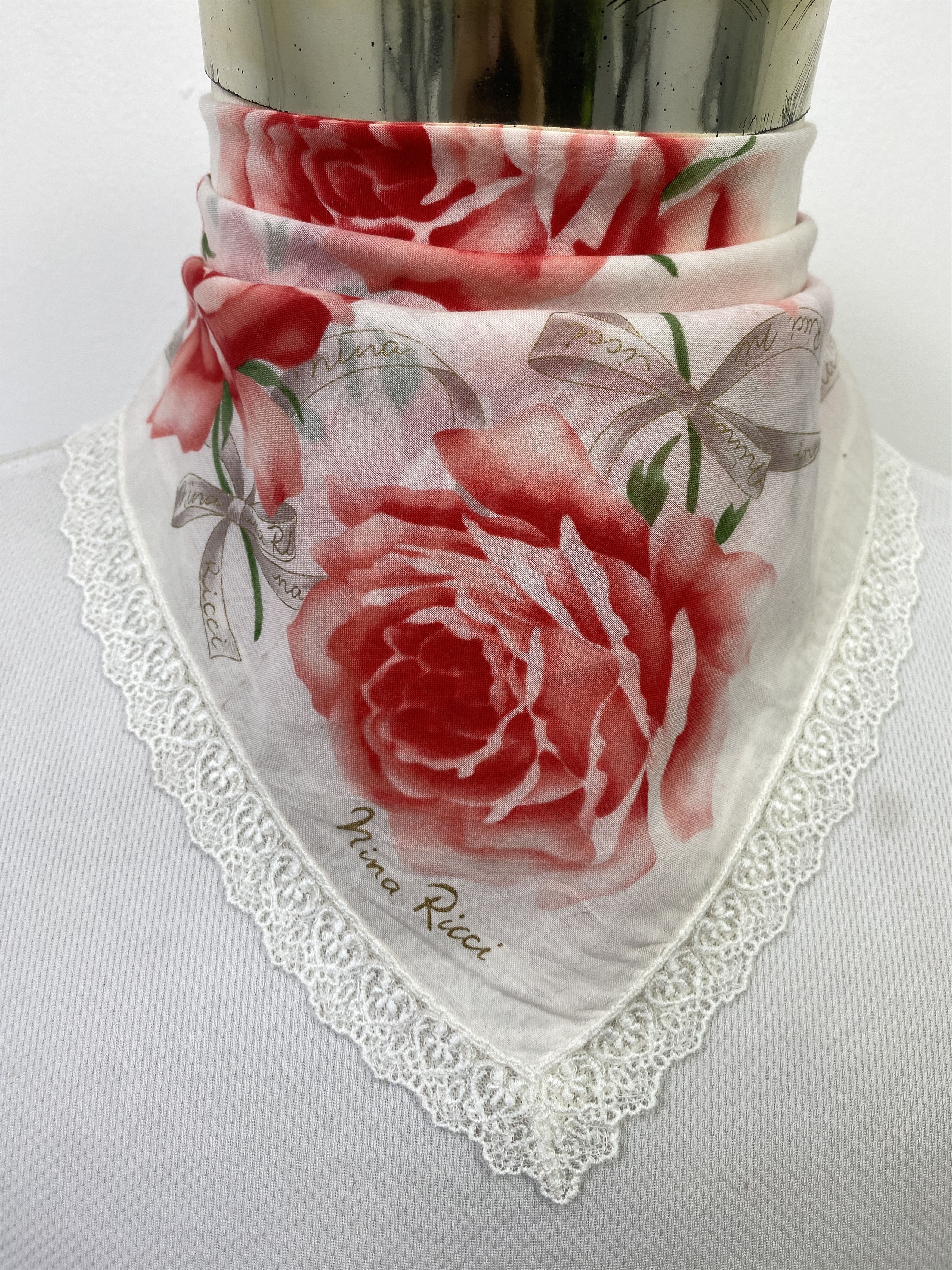 Other Nina Ricci Handkerchief / Neckerchief / Bandana KT0102 Size ONE SIZE - 1 Thumbnail