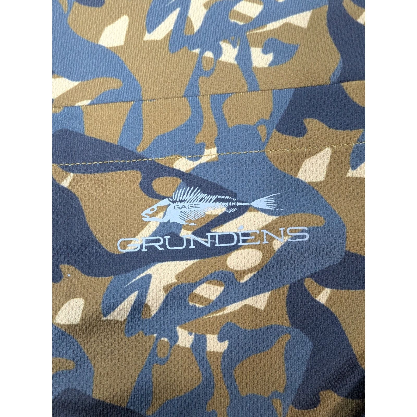 Vintage Grundens Mens Shirt 2XL Camouflage Fish Head Print Outdoor Performance Hiking All Seasons Breathing Moisture Wicking Logo Crew Neck Regular Summer Size US XXL / EU 58 / 5 - 2 Thumbnail