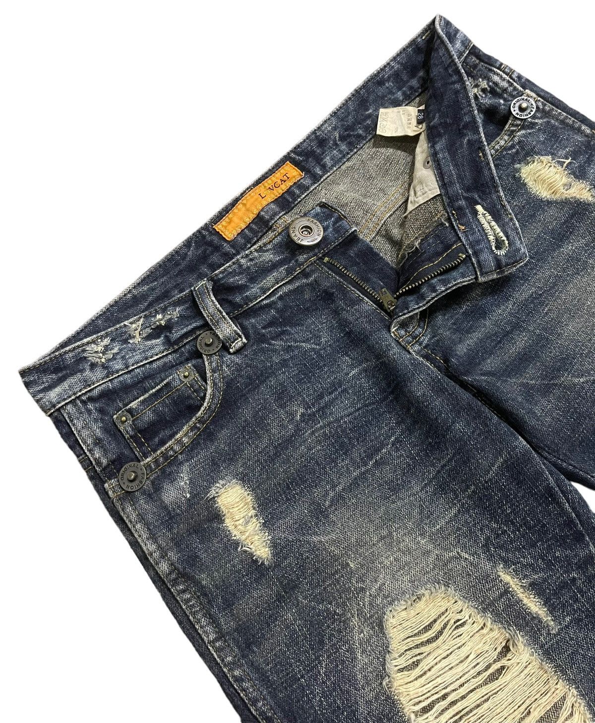 If Six Was Nine Vintage Lvcat Casva Distressed Flared Jeans Size 28" / US 6 / IT 42 - 4 Thumbnail