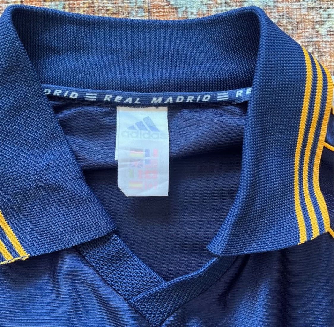 Adidas 1998/1999 real madrid away jersey Size US XL / EU 56 / 4 - 3 Thumbnail