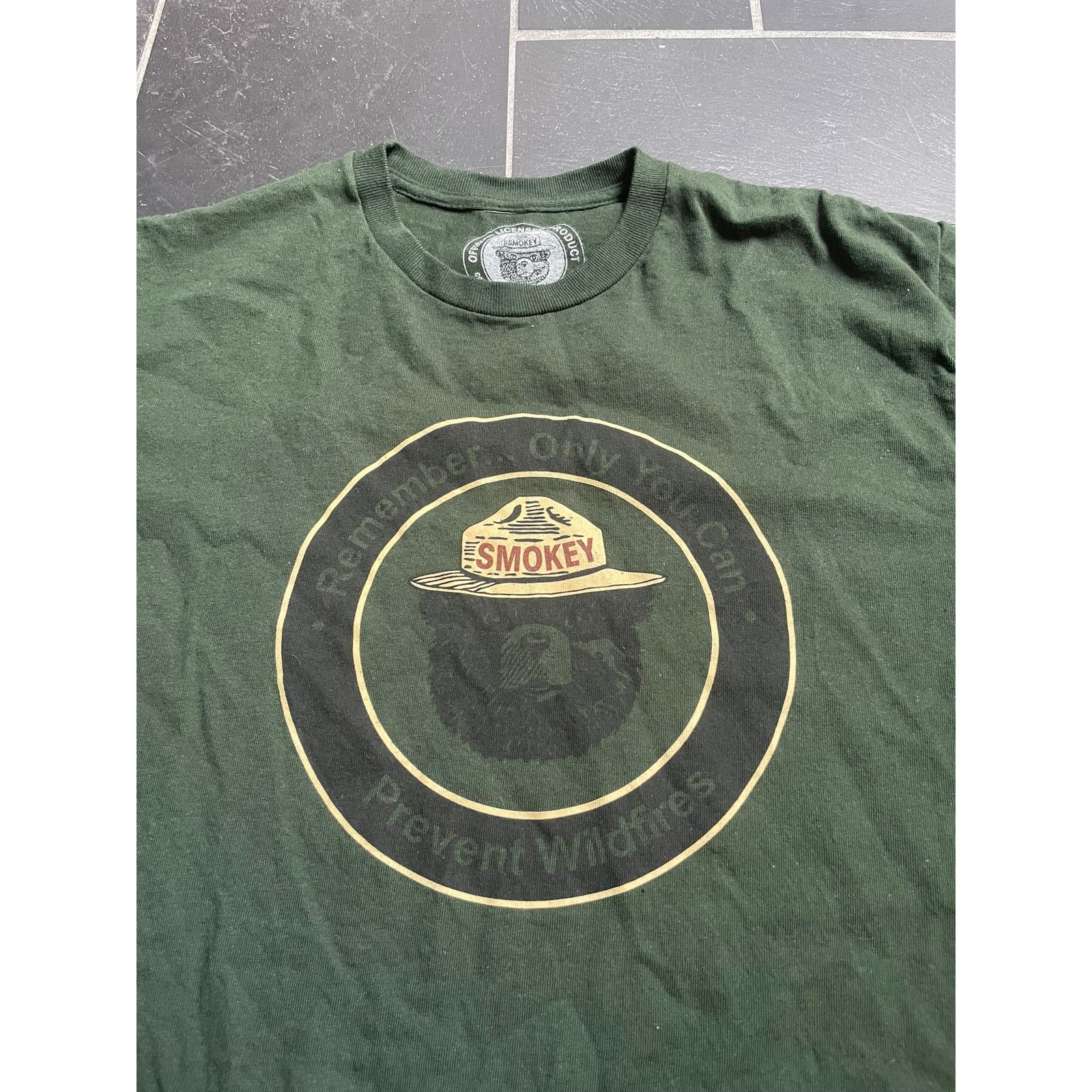 Other Smokey The Bear Army Green Tshirt Size US M / EU 48-50 / 2 - 2 Thumbnail