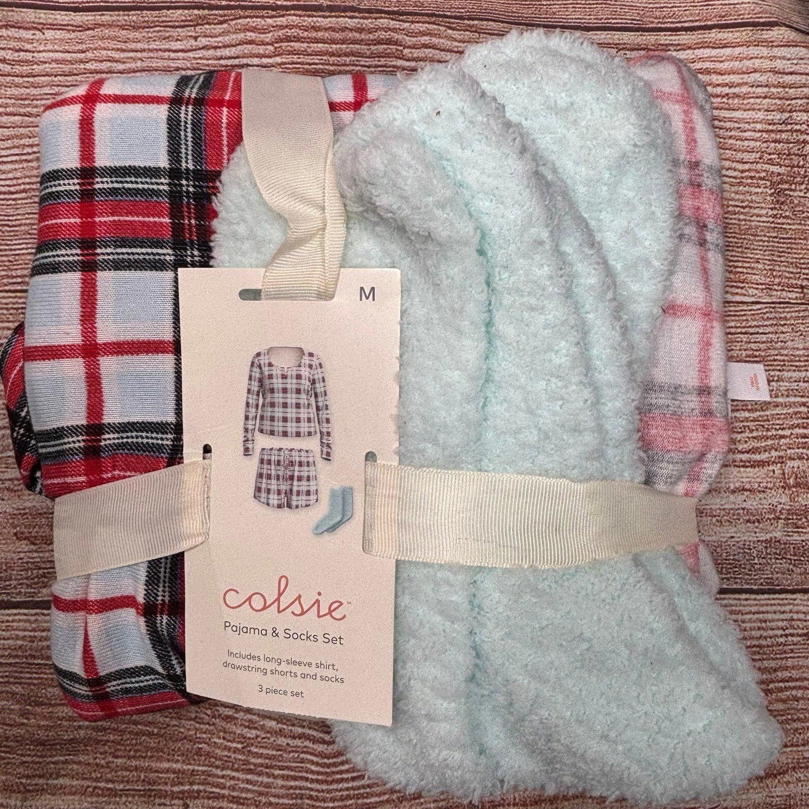 Other Colsie Pajama & Socks Set Plaid Medium NWT Size ONE SIZE - 1 Thumbnail