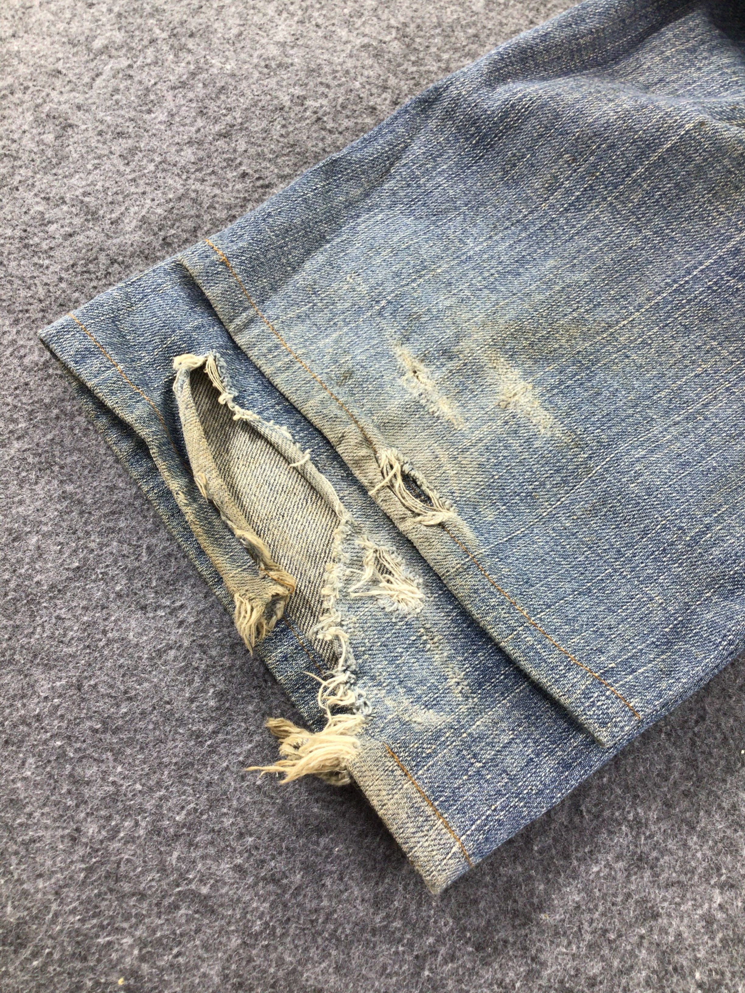 Levi's Vintage Levis 559 Jeans Faded Blue Denim KJ070 Size US 30 / EU 46 - 6 Thumbnail