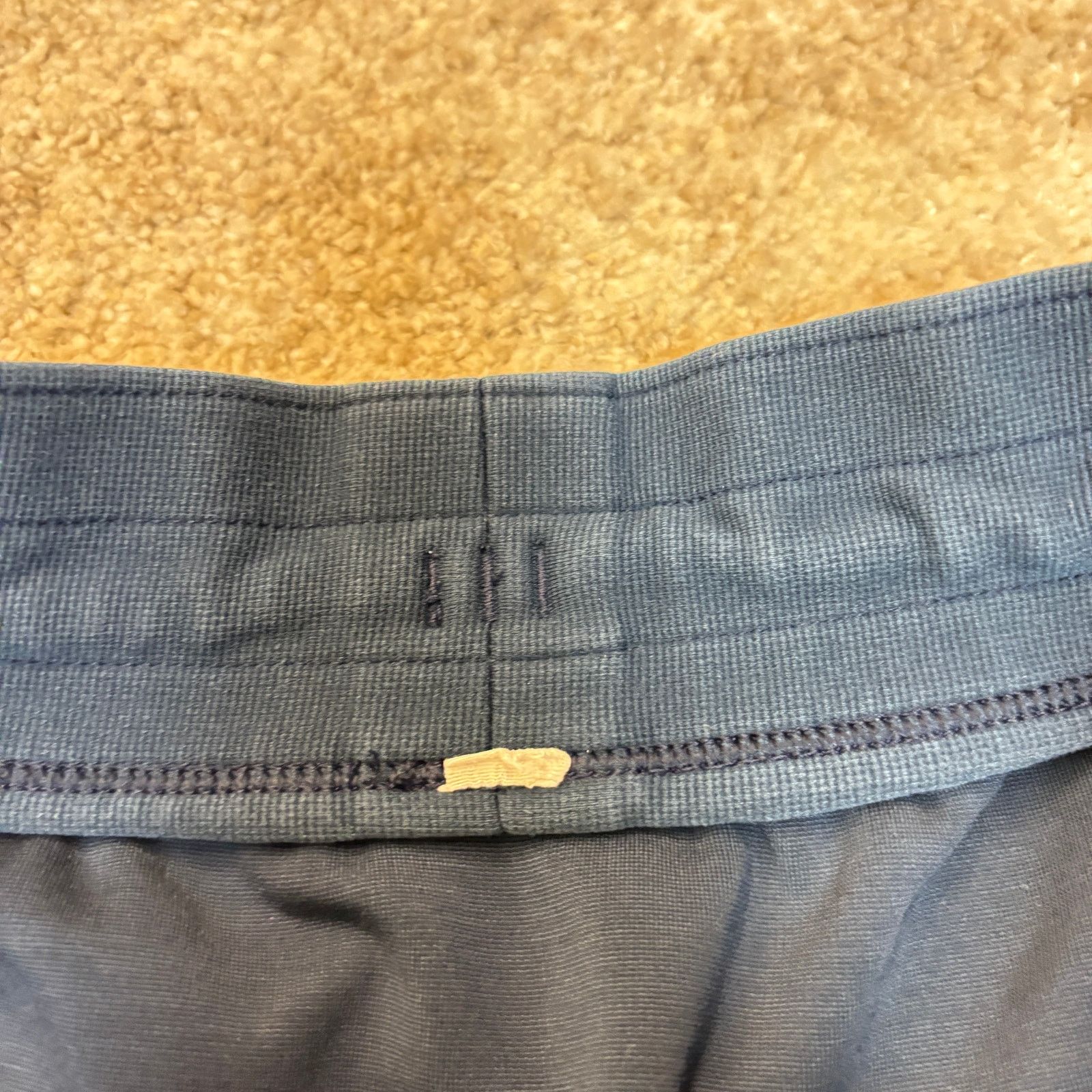 Lululemon Lululemon Athletica Twill Chill 8" Shorts Men's Medium Size US 29 - 4 Thumbnail