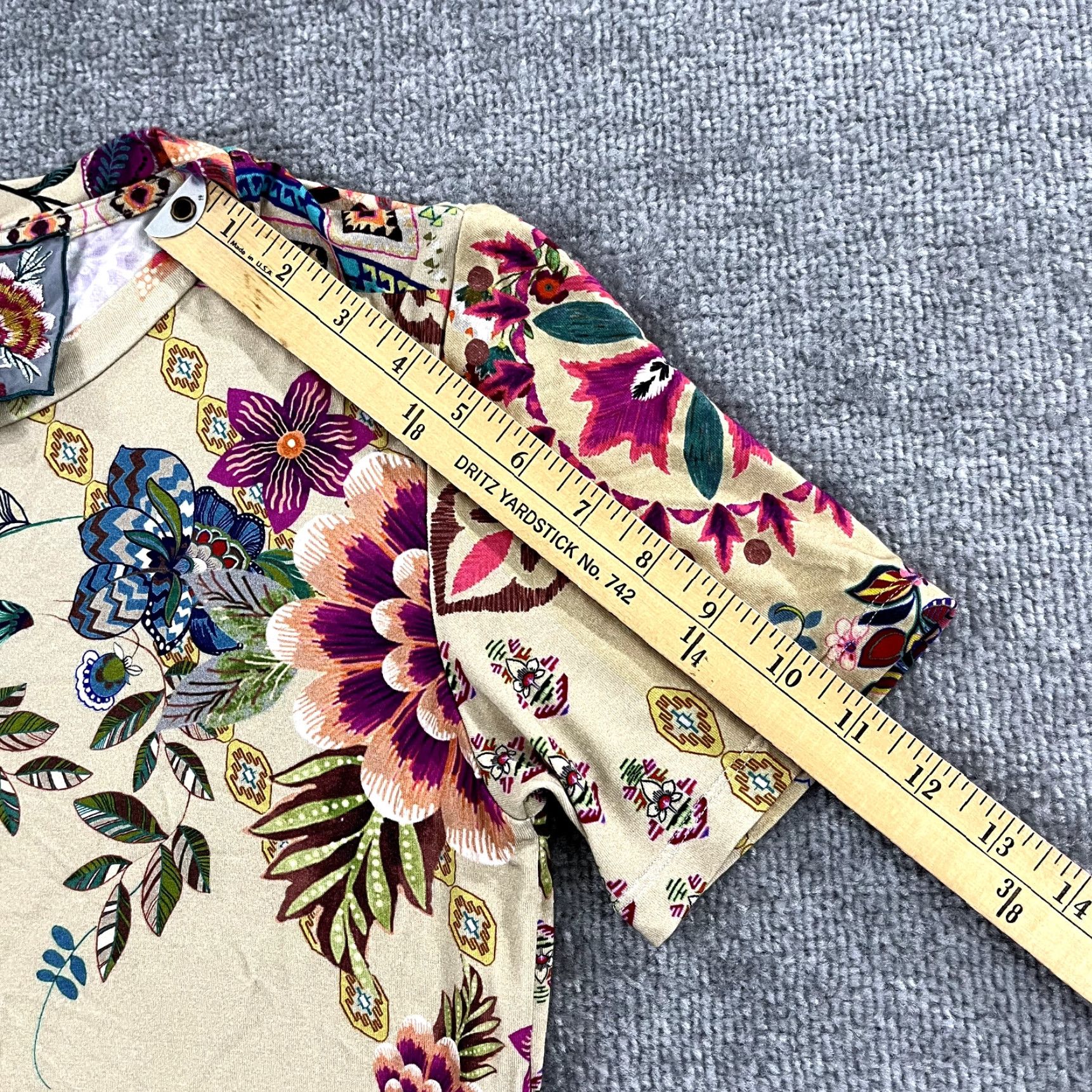 Johnny Was JOHNNY WAS Zakis Blouse Women XS Floral Crewneck Bamboo Stretch Short Sleeve Size XS / US 0-2 / IT 36-38 - 4 Thumbnail
