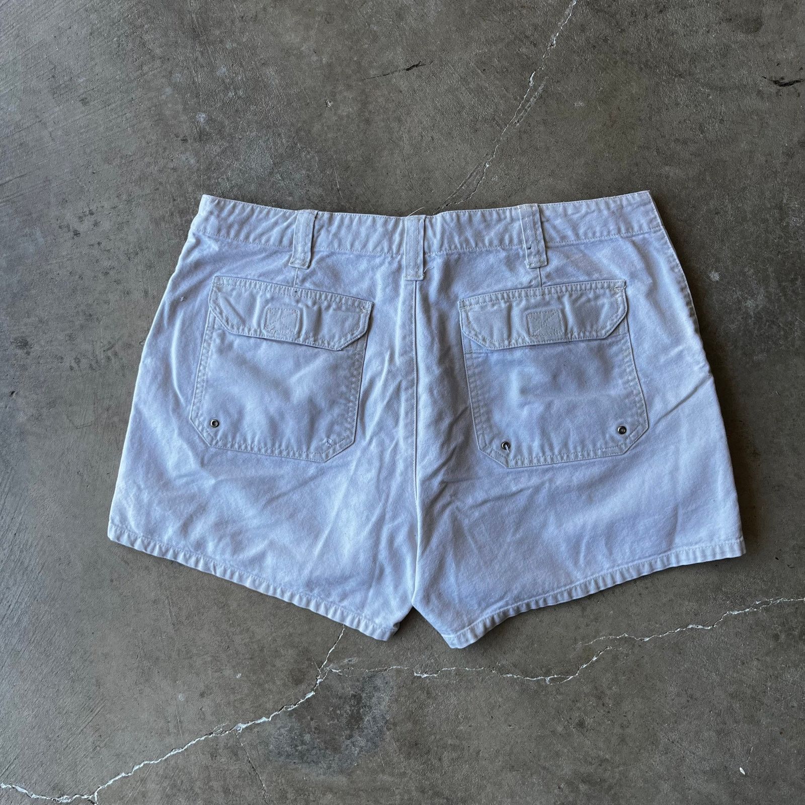 Vintage VINTAGE G.H. BASS CO UTILITY SHORT SHORTS FATIGUE WOMENS 12 Size 34" / US 12 / IT 48 - 2 Thumbnail