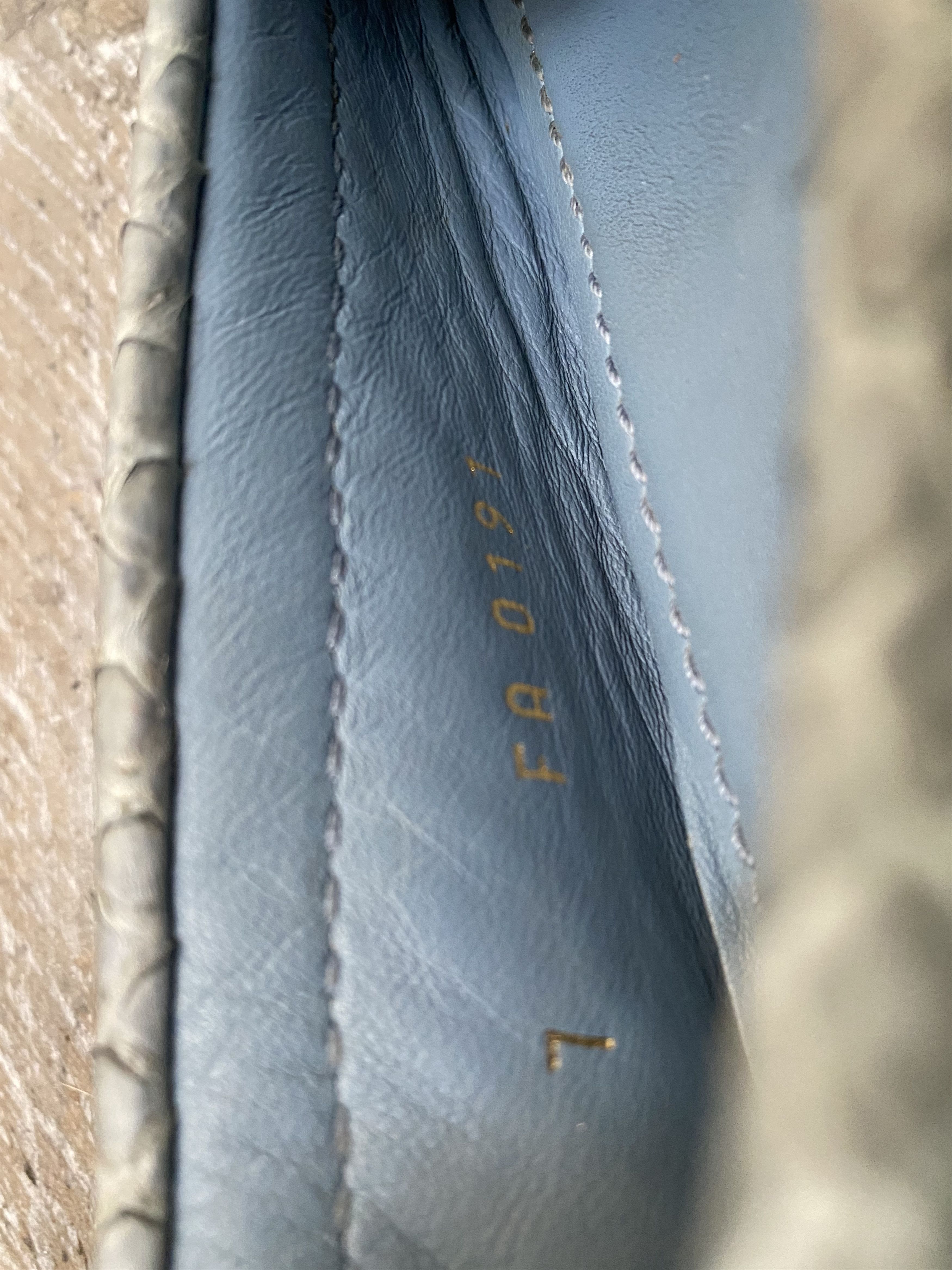 Designer × Louis Vuitton Louis vuitton monte carlo python moccasin leather loafers Size US 8 / EU 41 - 16 Thumbnail