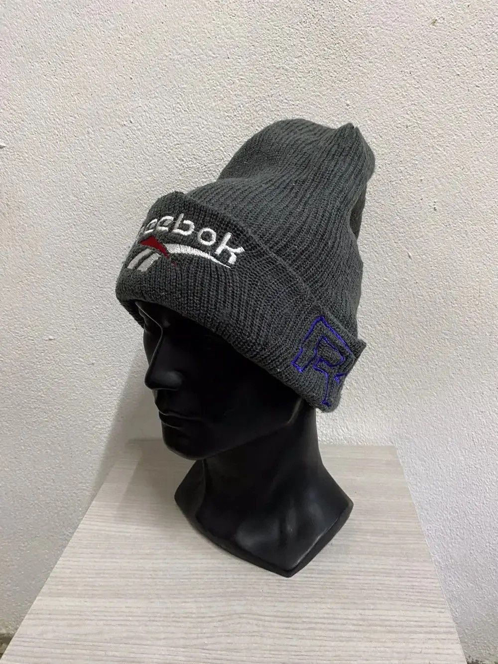 Reebok × Vintage Reebok Spellout Beanie Hat Size ONE SIZE - 3 Thumbnail