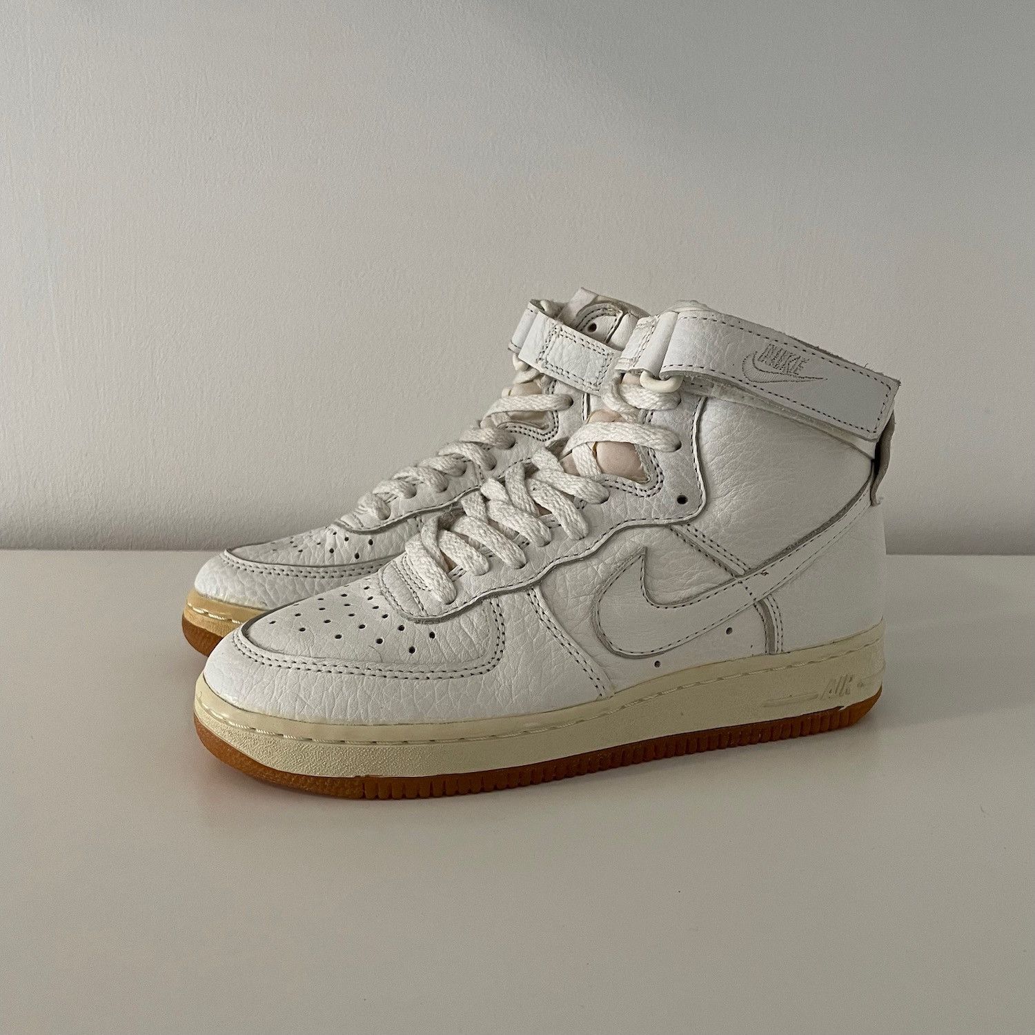 Nike Air Force 1 Size US 5 / EU 37 - 1 Thumbnail